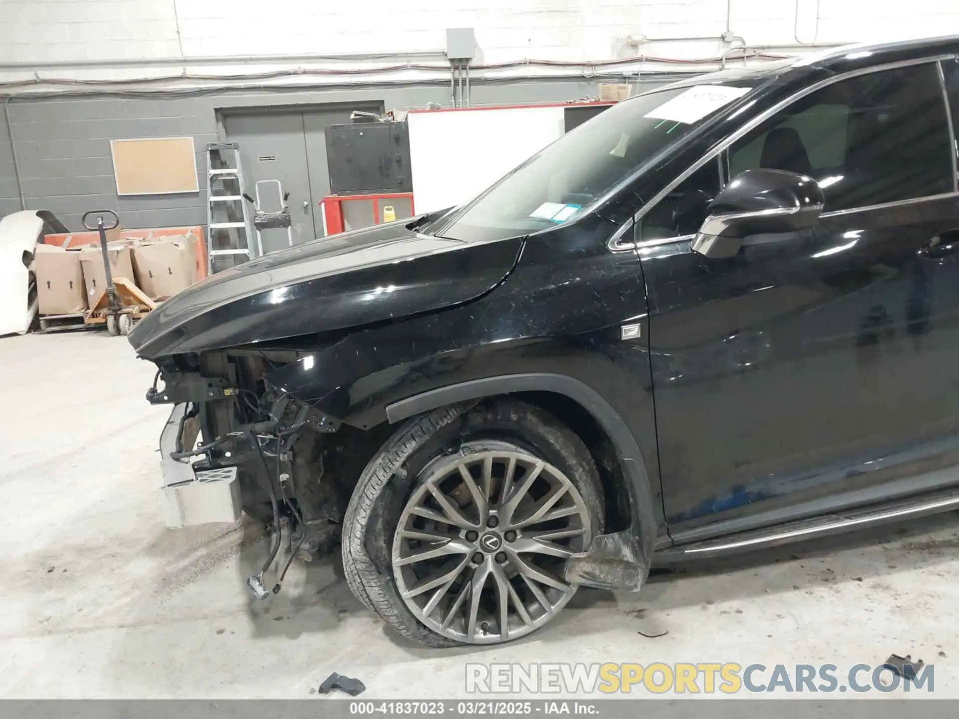 18 Фотография поврежденного автомобиля 2T2YZMDA0LC235958 LEXUS RX 350 2020