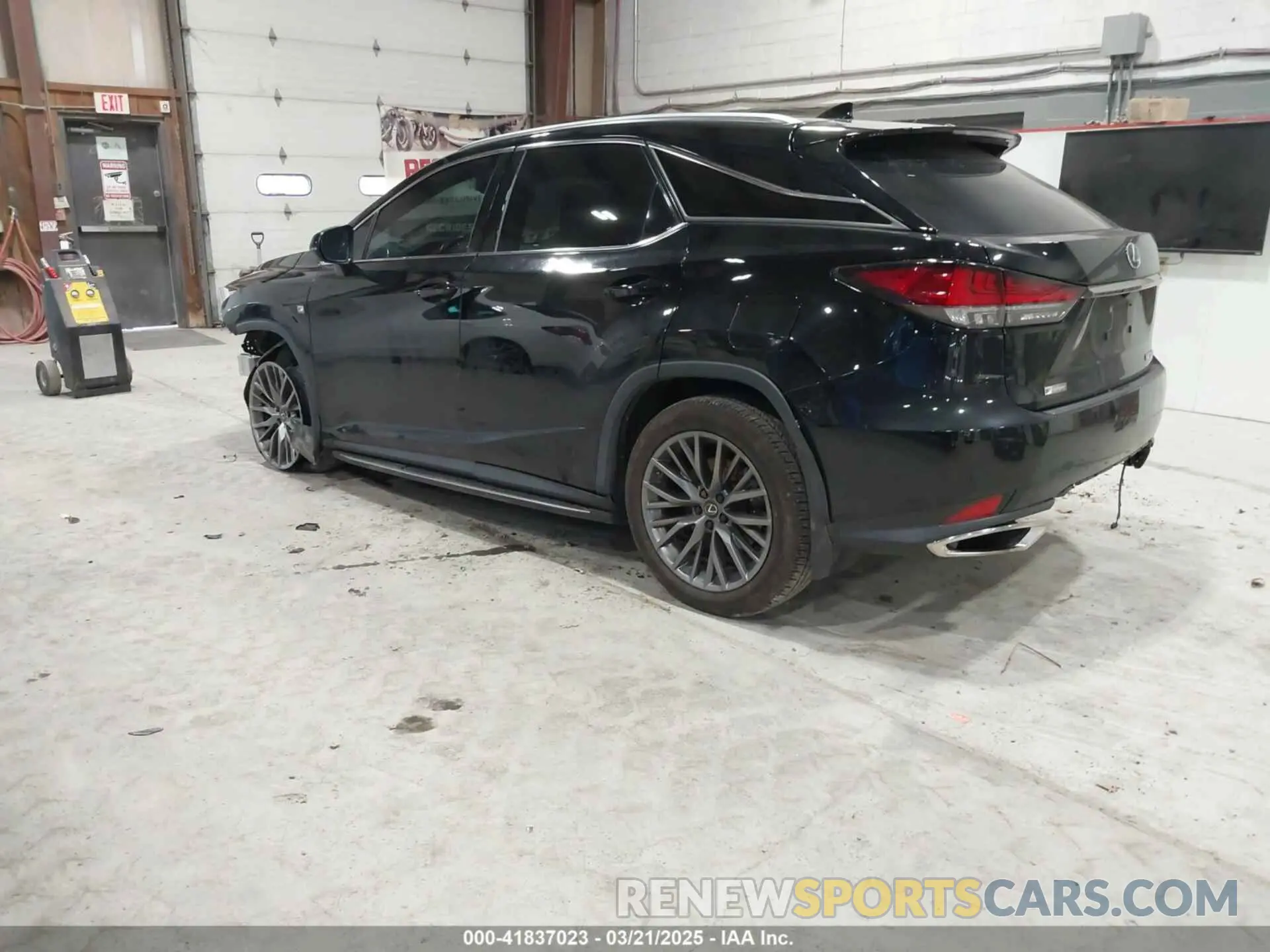 3 Фотография поврежденного автомобиля 2T2YZMDA0LC235958 LEXUS RX 350 2020