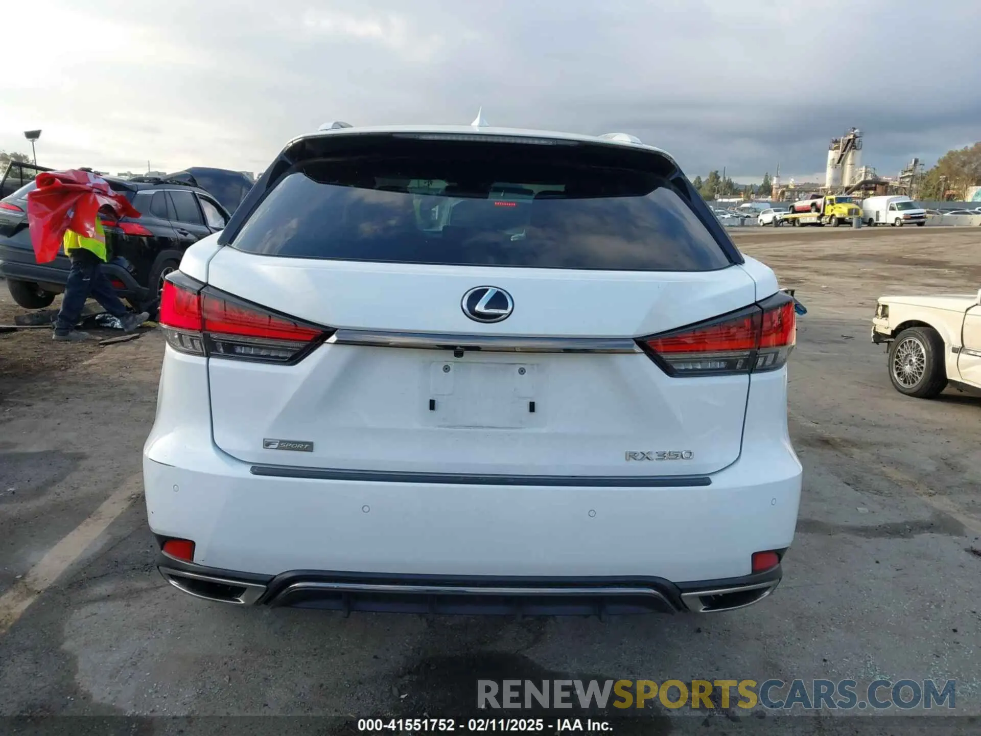 16 Photograph of a damaged car 2T2YZMDA0LC253733 LEXUS RX 350 2020