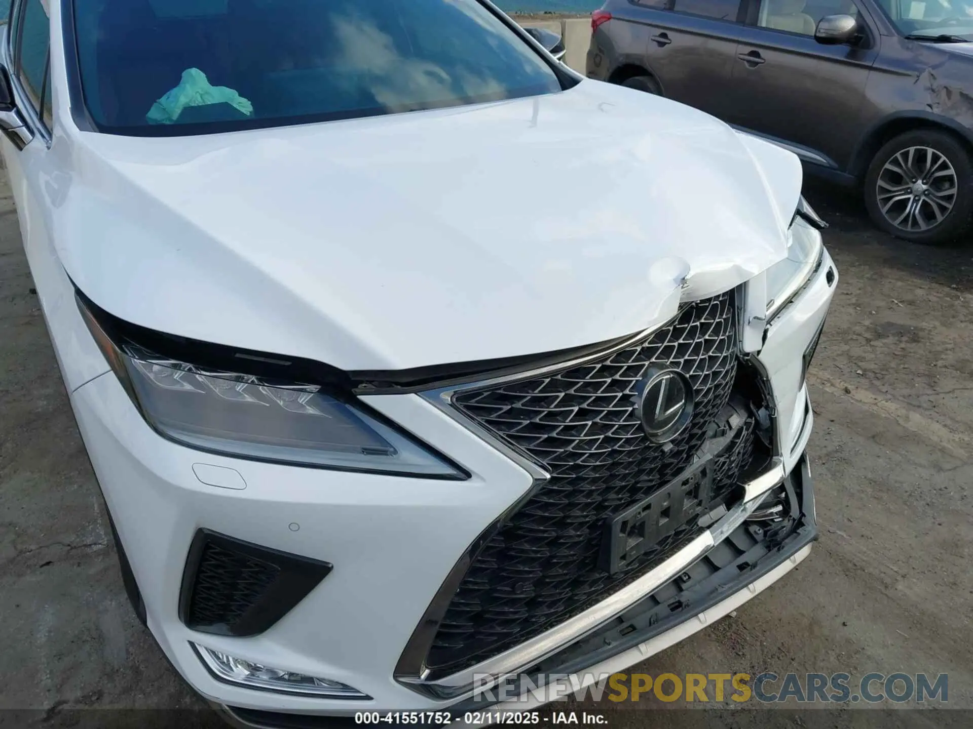 6 Photograph of a damaged car 2T2YZMDA0LC253733 LEXUS RX 350 2020