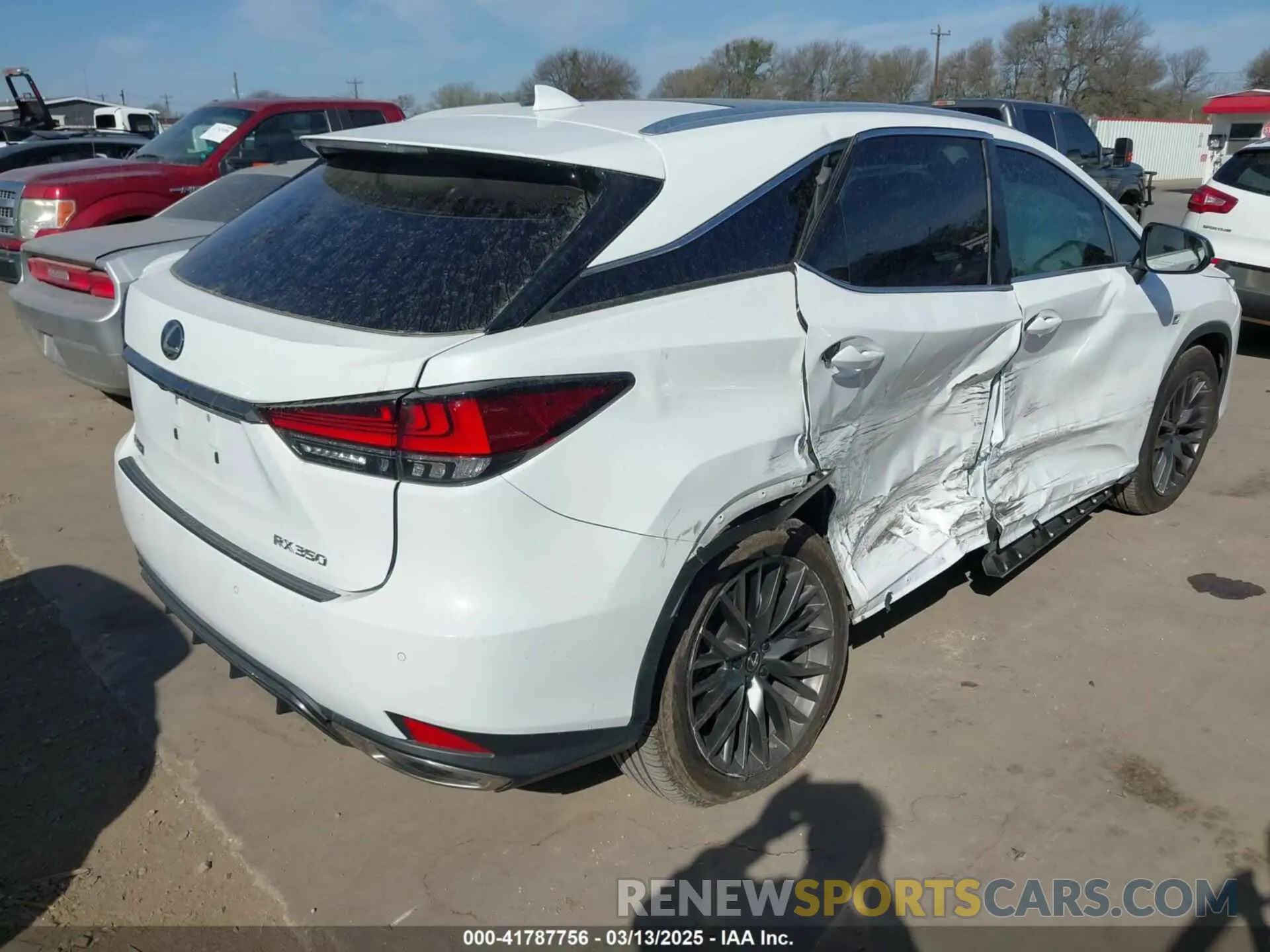 4 Фотография поврежденного автомобиля 2T2YZMDA7LC253891 LEXUS RX 350 2020