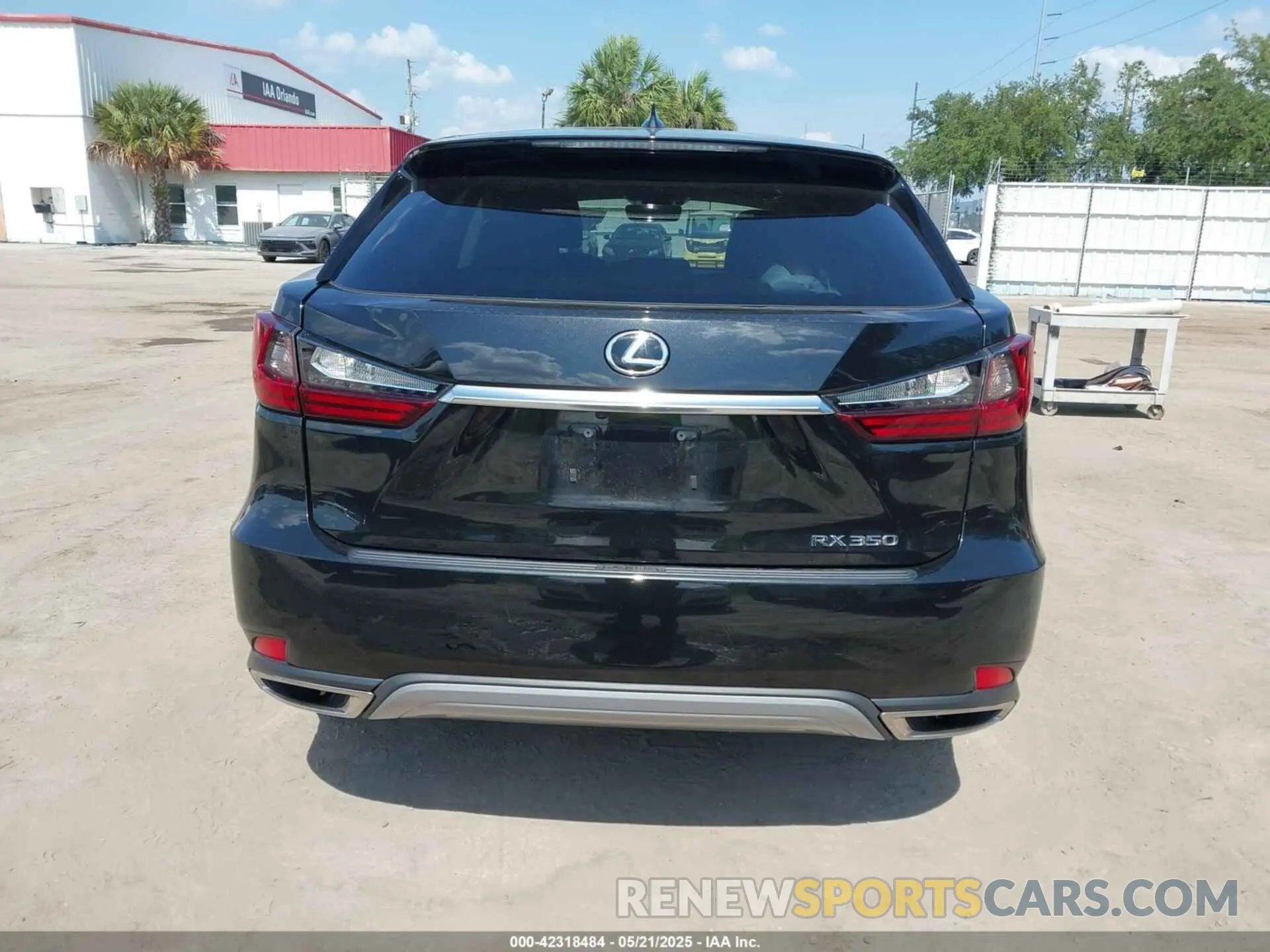 16 Фотография поврежденного автомобиля 2T2AZMAA7MC206447 LEXUS RX 350 2021