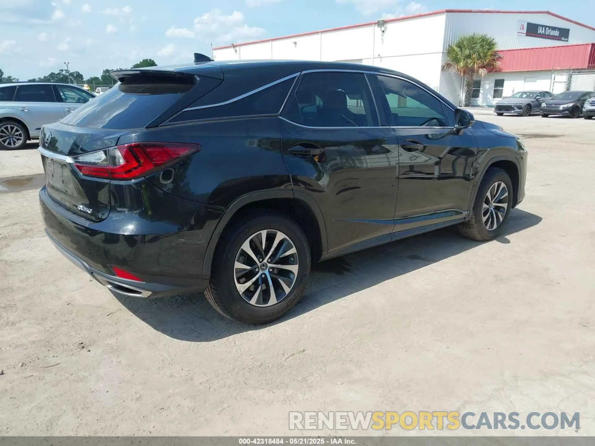 4 Фотография поврежденного автомобиля 2T2AZMAA7MC206447 LEXUS RX 350 2021