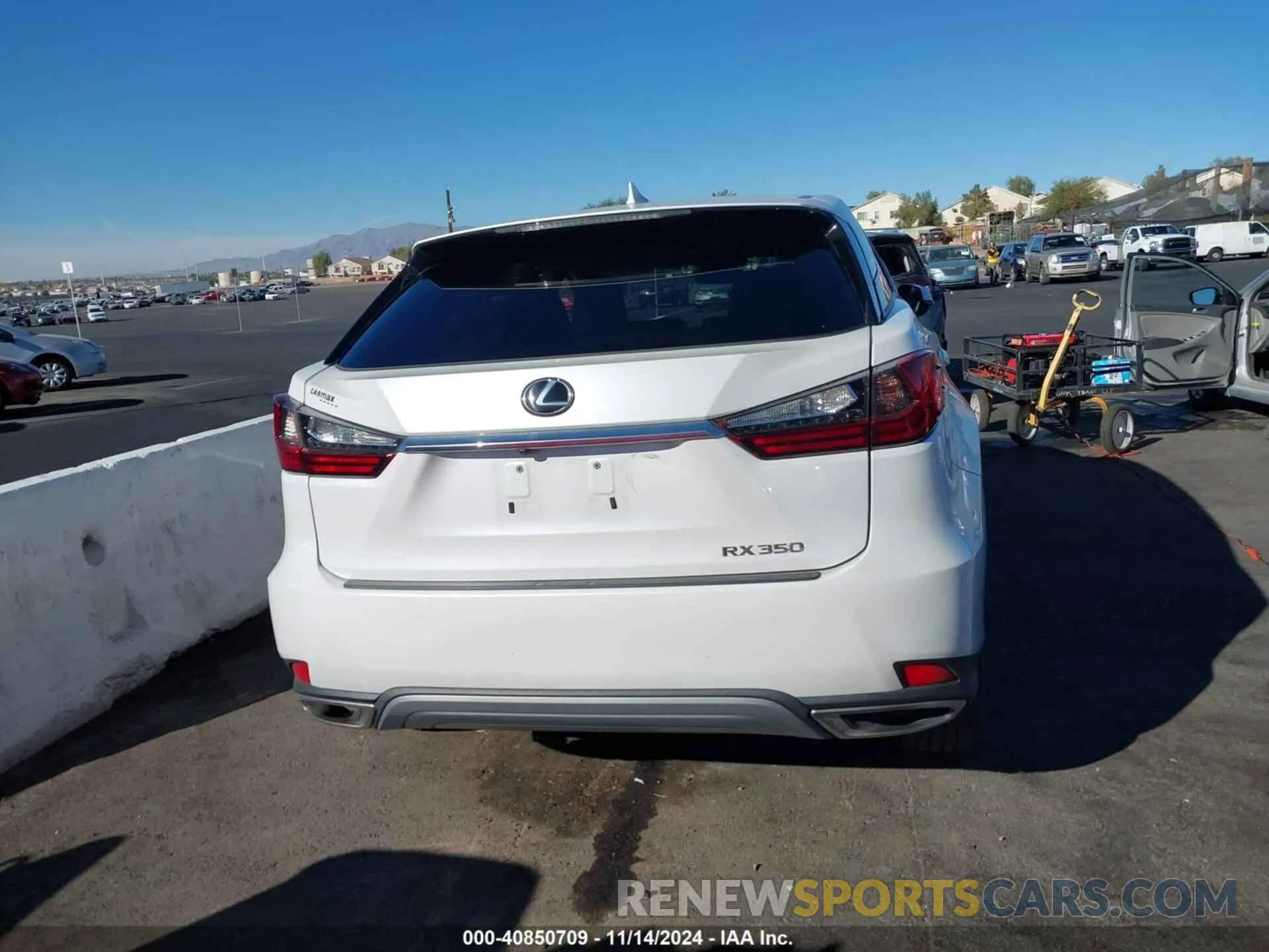 16 Фотография поврежденного автомобиля 2T2AZMDA8MC266751 LEXUS RX 350 2021