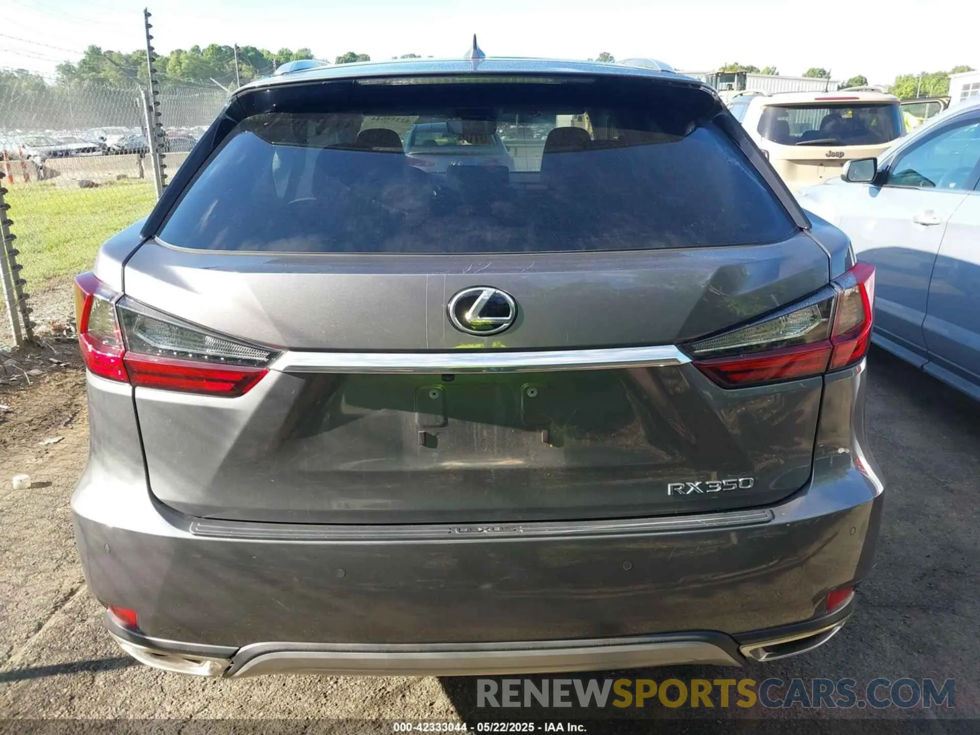 16 Photograph of a damaged car 2T2HZMAA4MC202161 LEXUS RX 350 2021