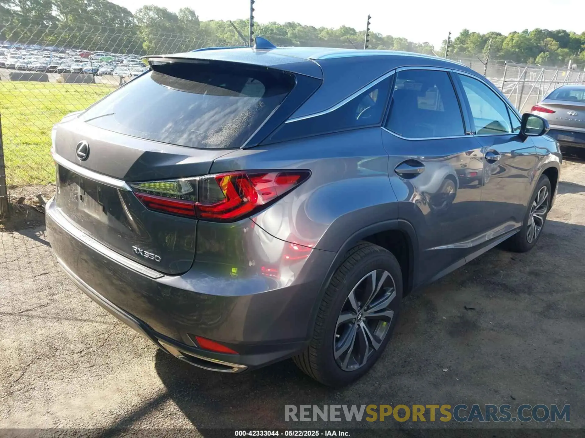 4 Photograph of a damaged car 2T2HZMAA4MC202161 LEXUS RX 350 2021