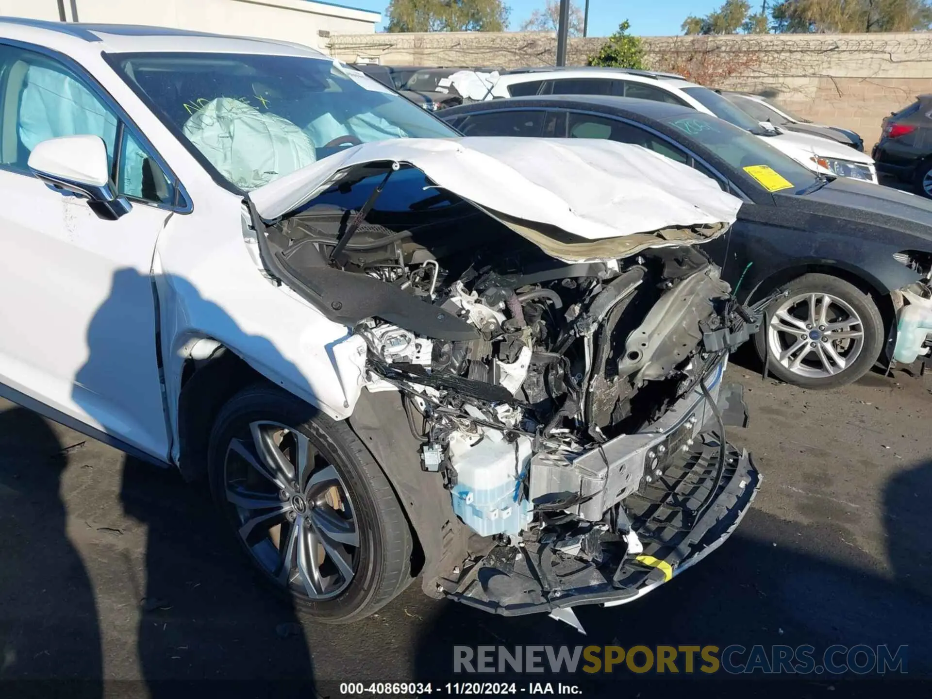 18 Photograph of a damaged car 2T2HZMAA6MC185637 LEXUS RX 350 2021