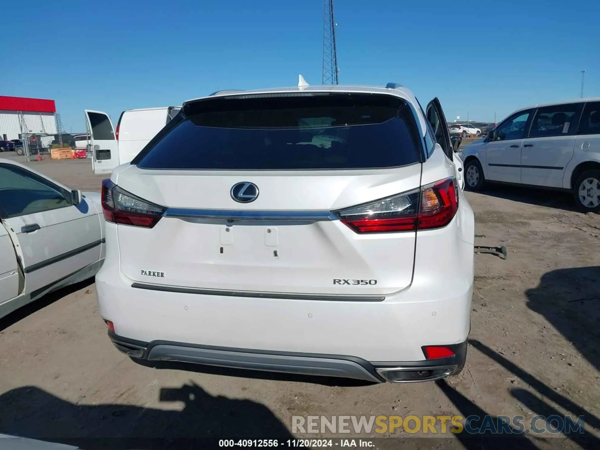 16 Photograph of a damaged car 2T2HZMDA1MC290596 LEXUS RX 350 2021
