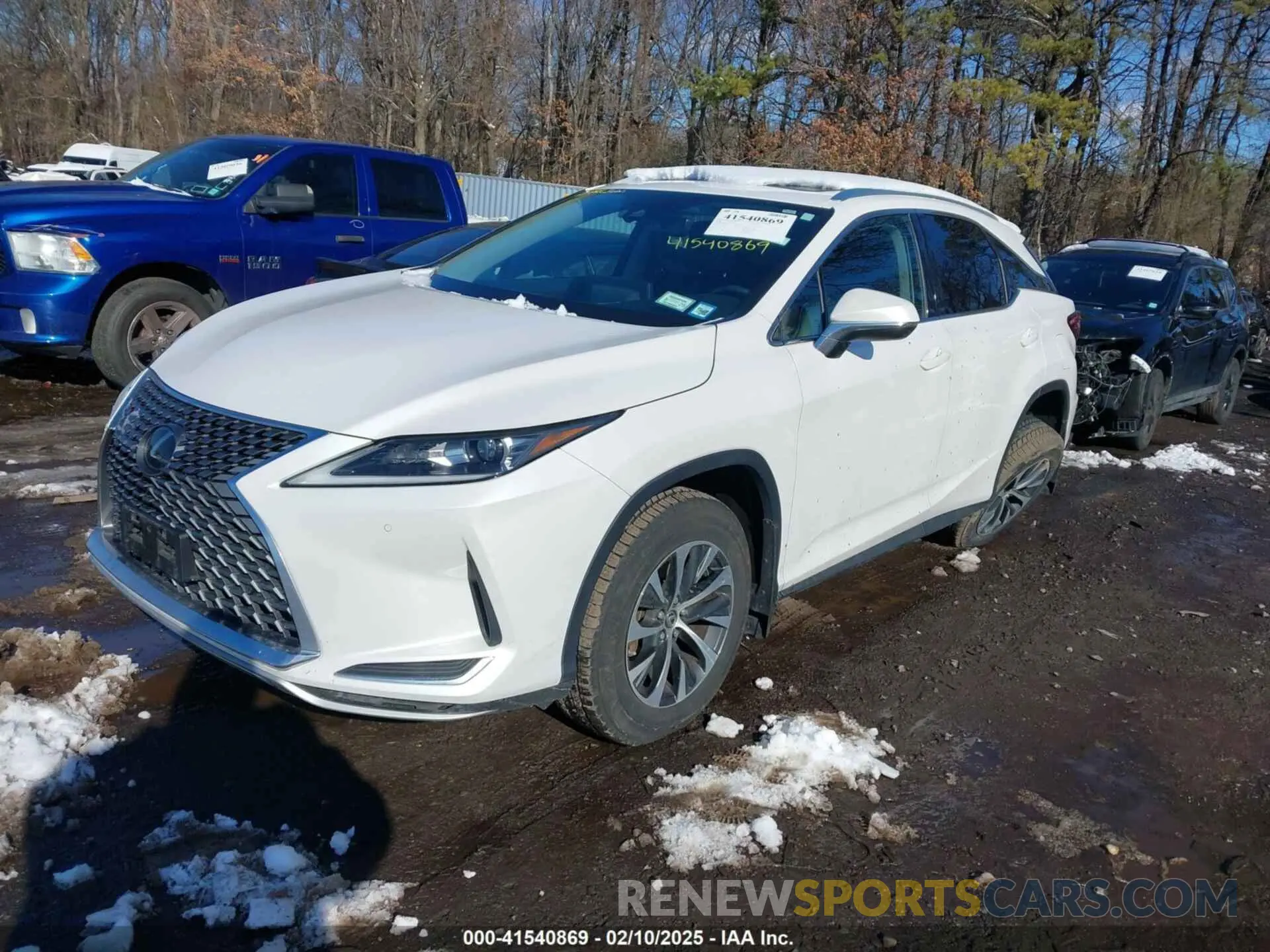 2 Photograph of a damaged car 2T2HZMDA6MC305853 LEXUS RX 350 2021
