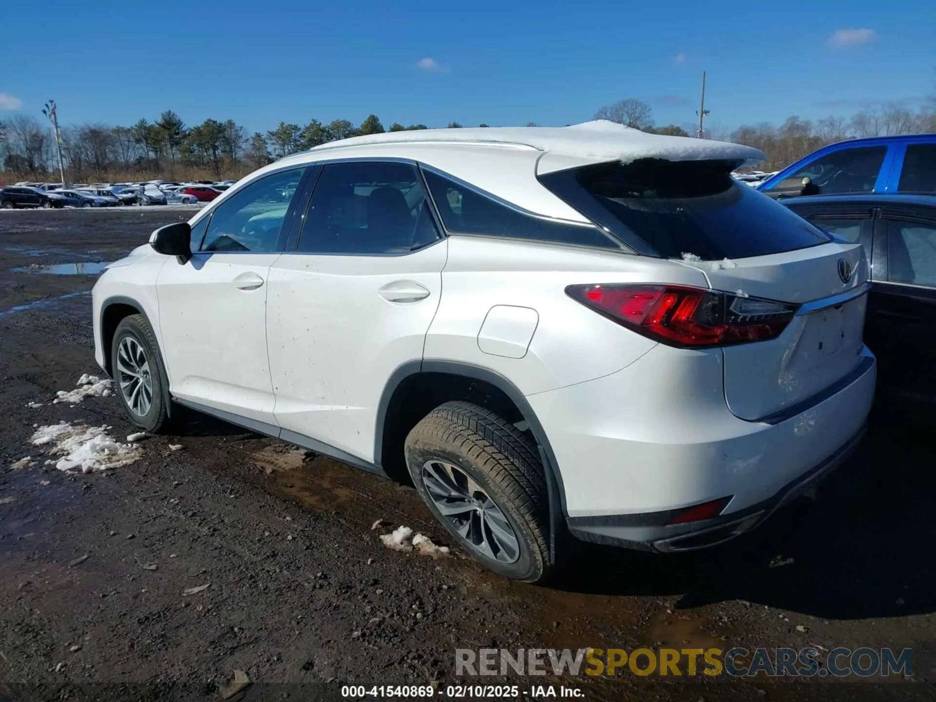3 Photograph of a damaged car 2T2HZMDA6MC305853 LEXUS RX 350 2021