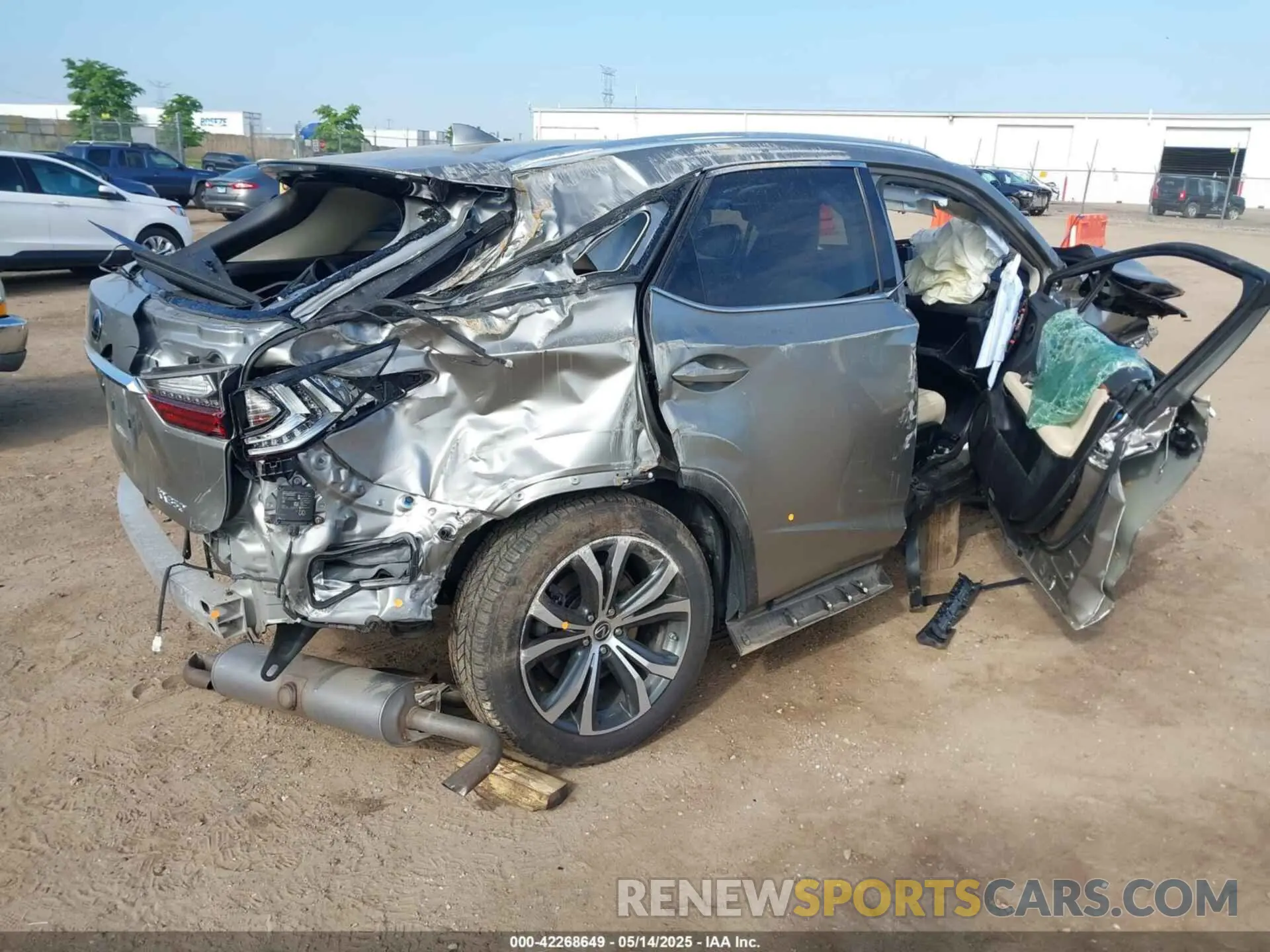 4 Photograph of a damaged car 2T2HZMDA8MC264884 LEXUS RX 350 2021