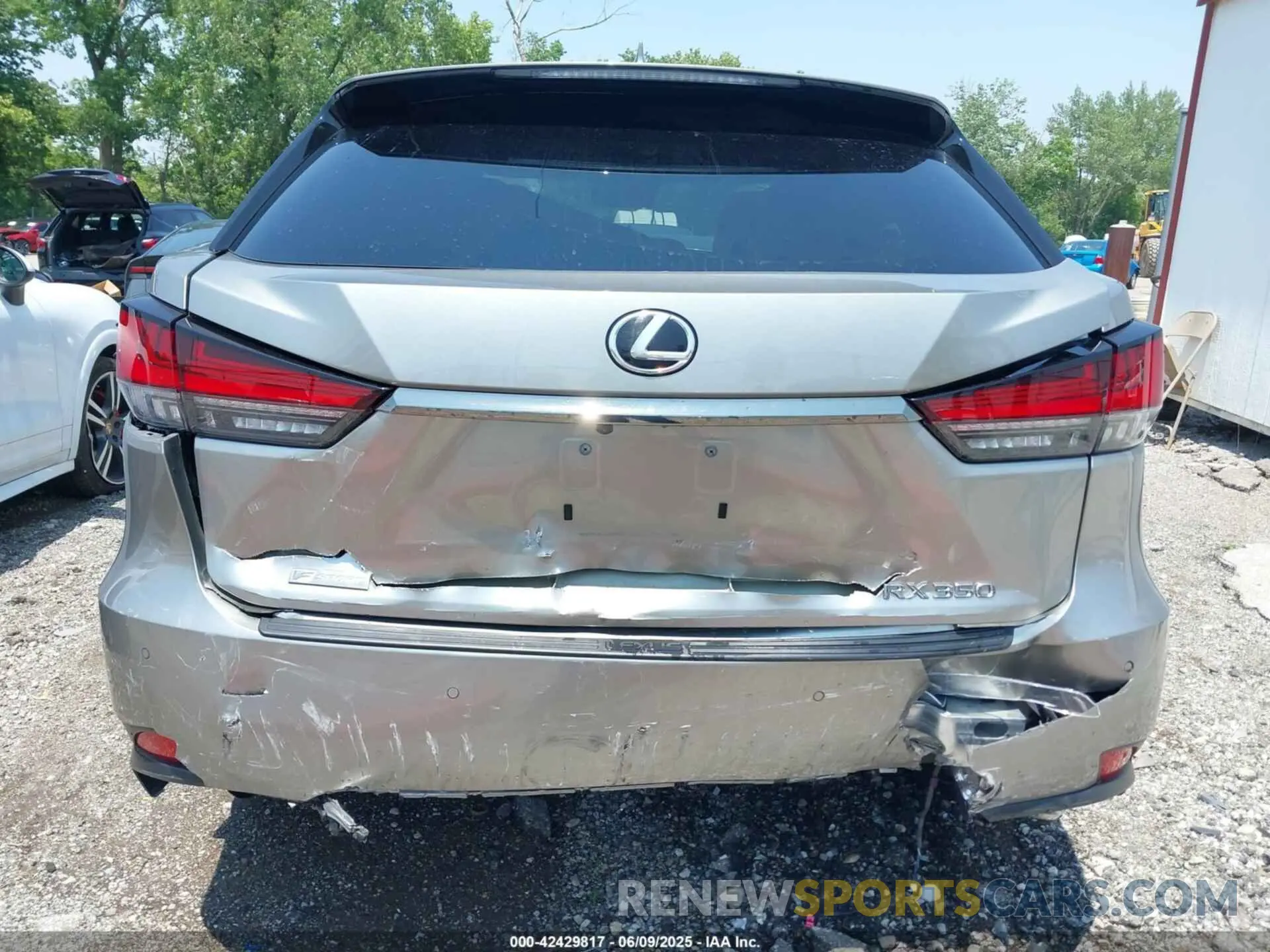 16 Photograph of a damaged car 2T2YZMDA5MC282968 LEXUS RX 350 2021