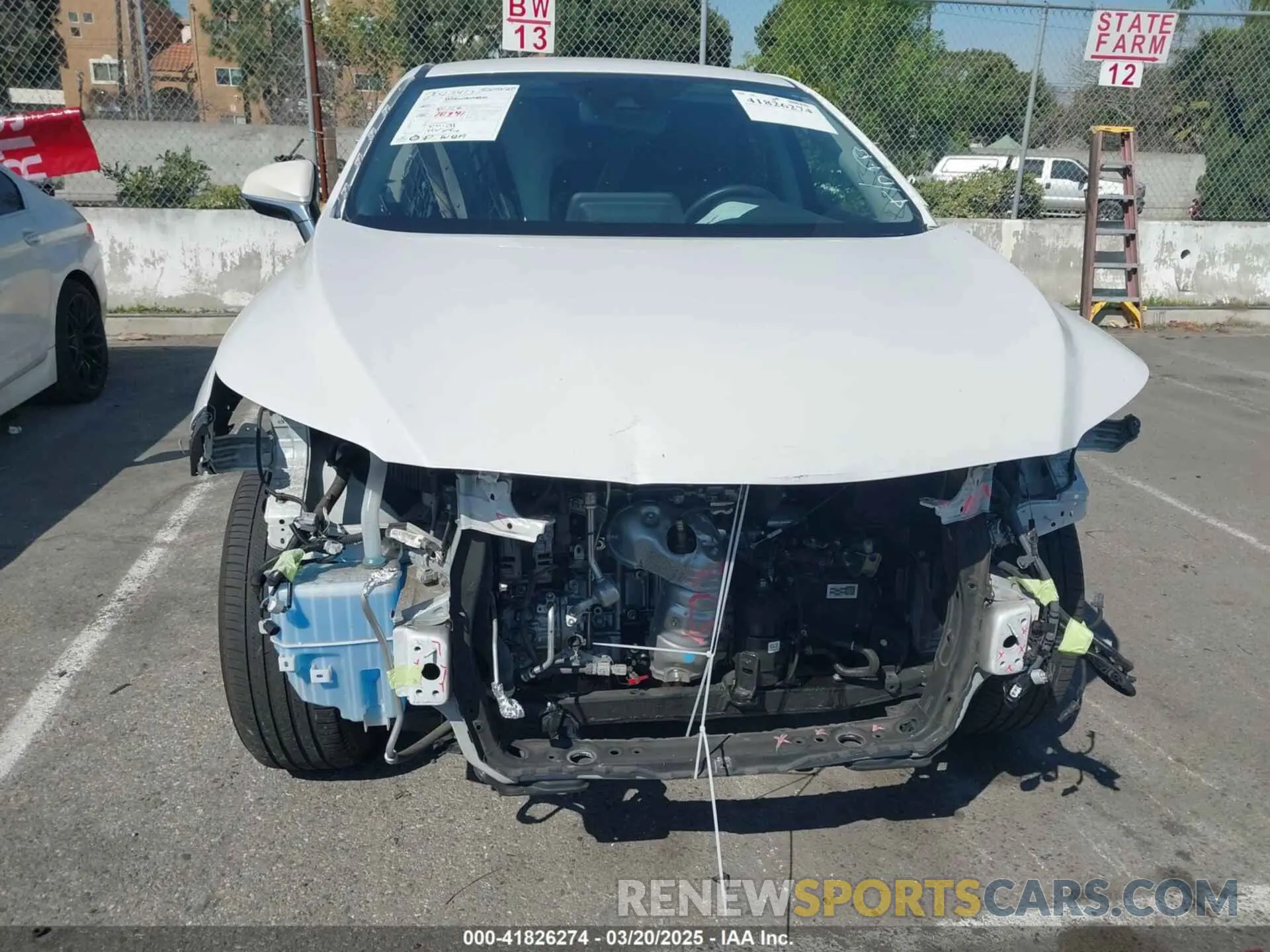 12 Фотография поврежденного автомобиля 2T2AZMAA8NC240401 LEXUS RX 350 2022