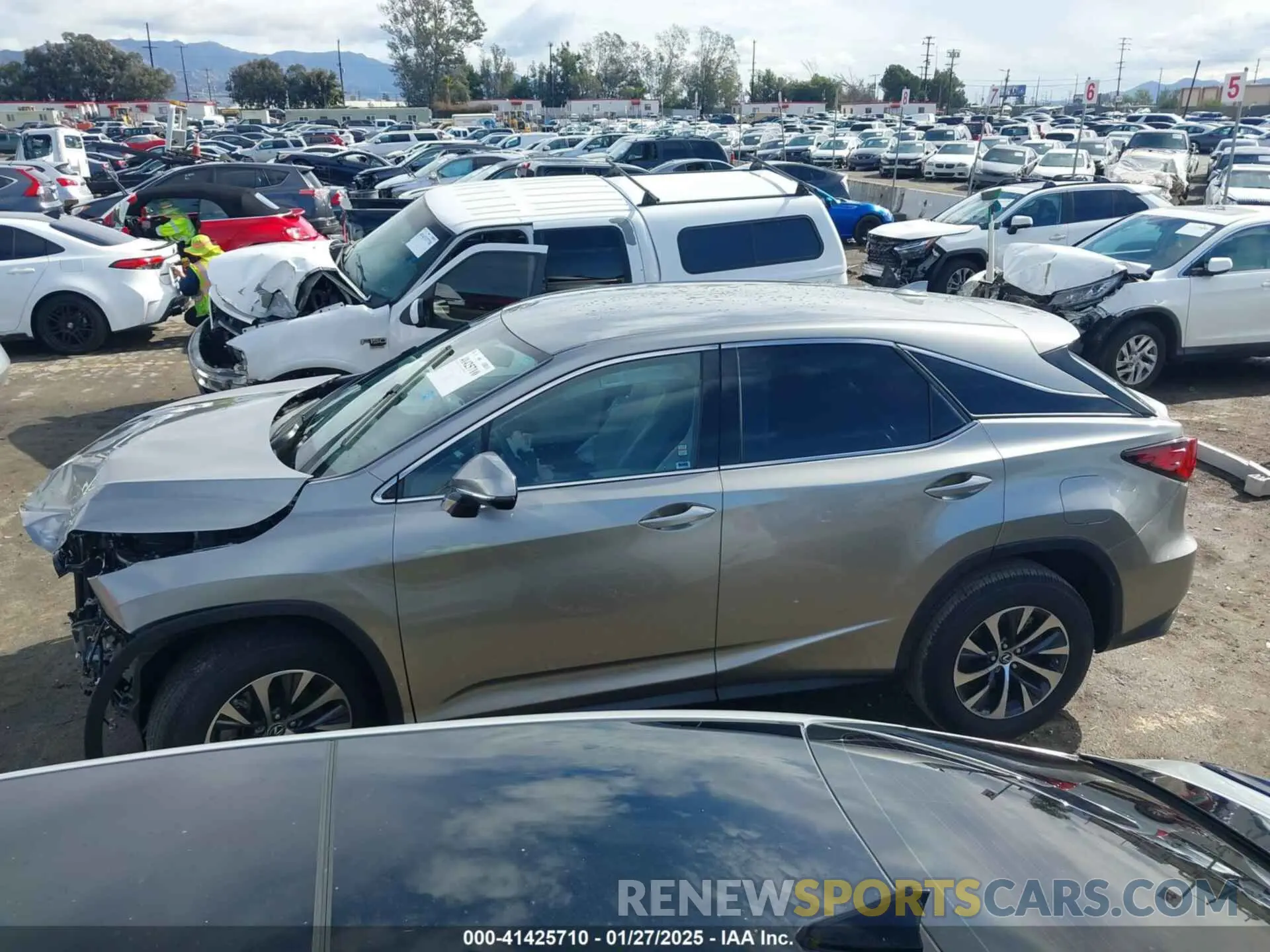 15 Photograph of a damaged car 2T2AZMAAXNC228573 LEXUS RX 350 2022