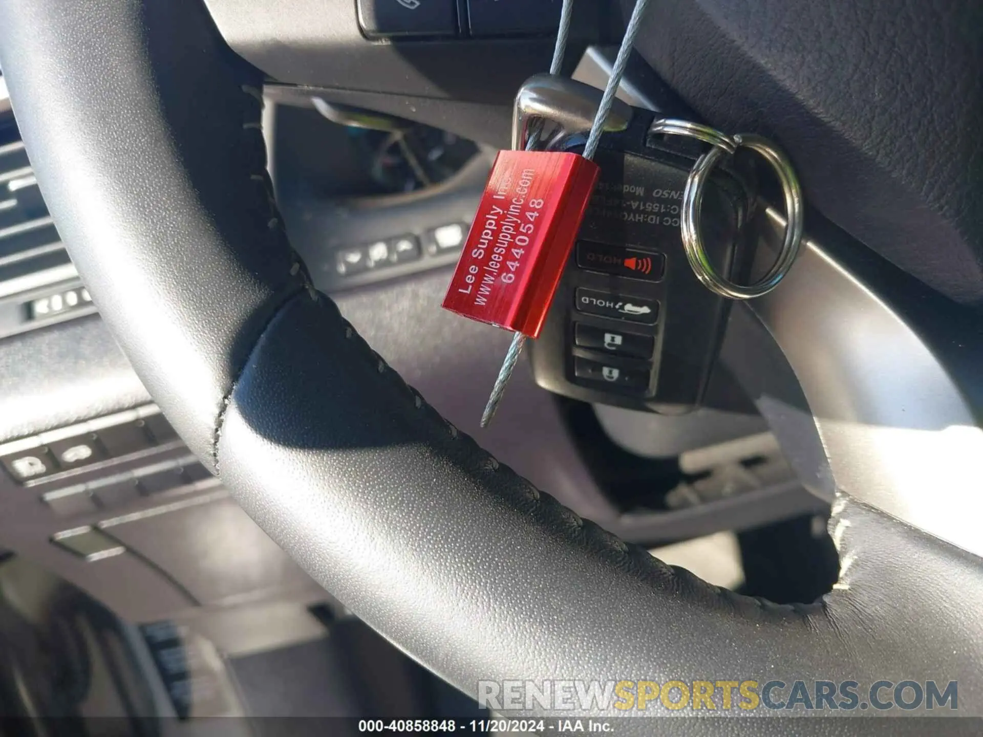 11 Photograph of a damaged car 2T2HZMAA0NC253318 LEXUS RX 350 2022