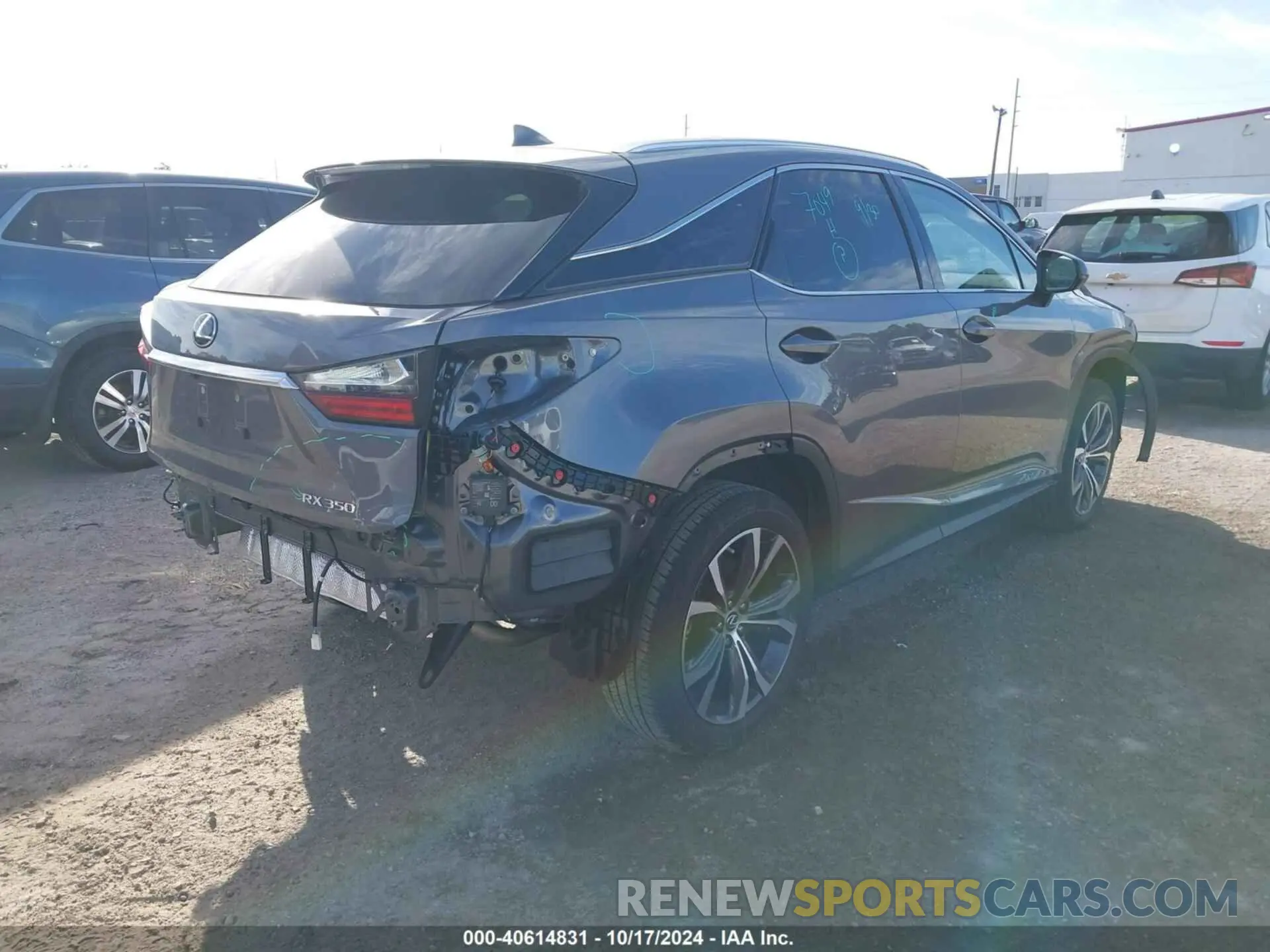 4 Фотография поврежденного автомобиля 2T2HZMAA6NC238516 LEXUS RX 350 2022
