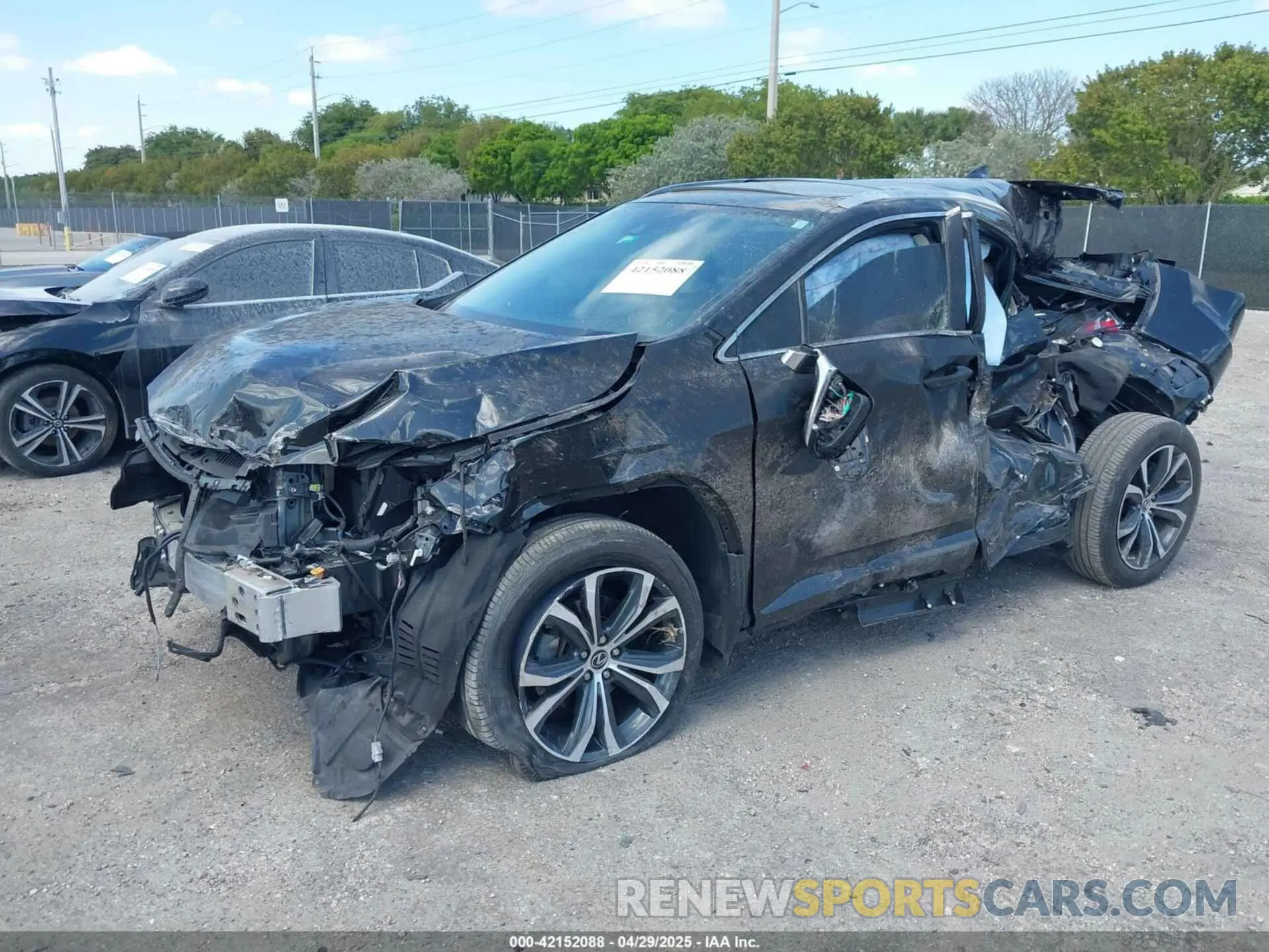 2 Photograph of a damaged car 2T2HZMAA9NC240955 LEXUS RX 350 2022