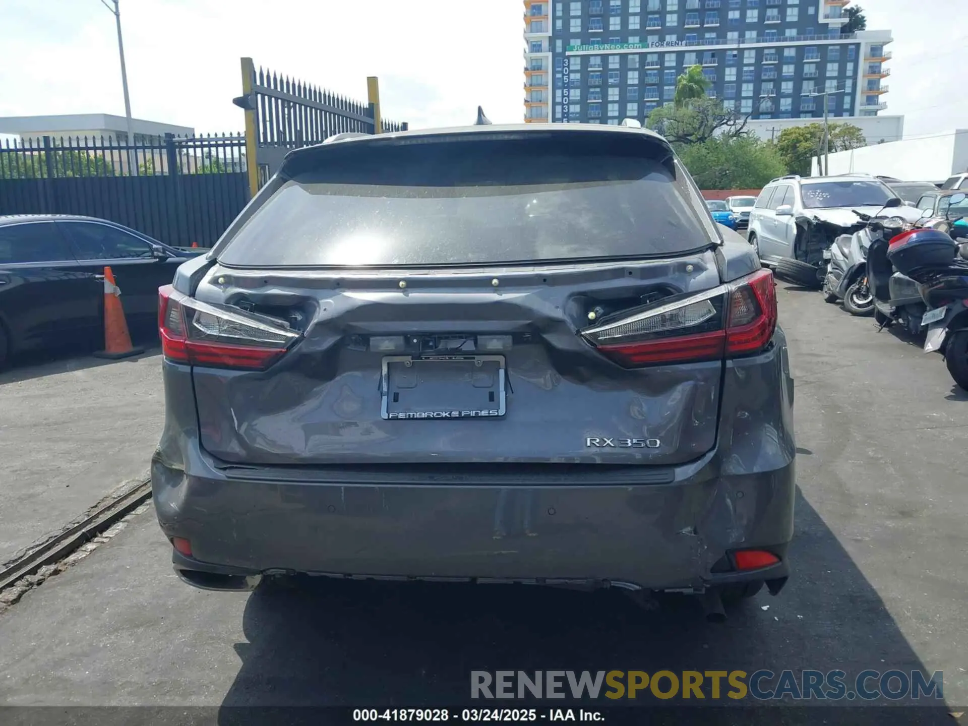 17 Photograph of a damaged car 2T2HZMAAXNC228510 LEXUS RX 350 2022