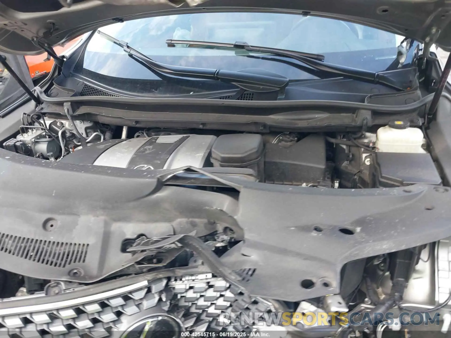 10 Photograph of a damaged car 2T2HZMAAXNC256405 LEXUS RX 350 2022