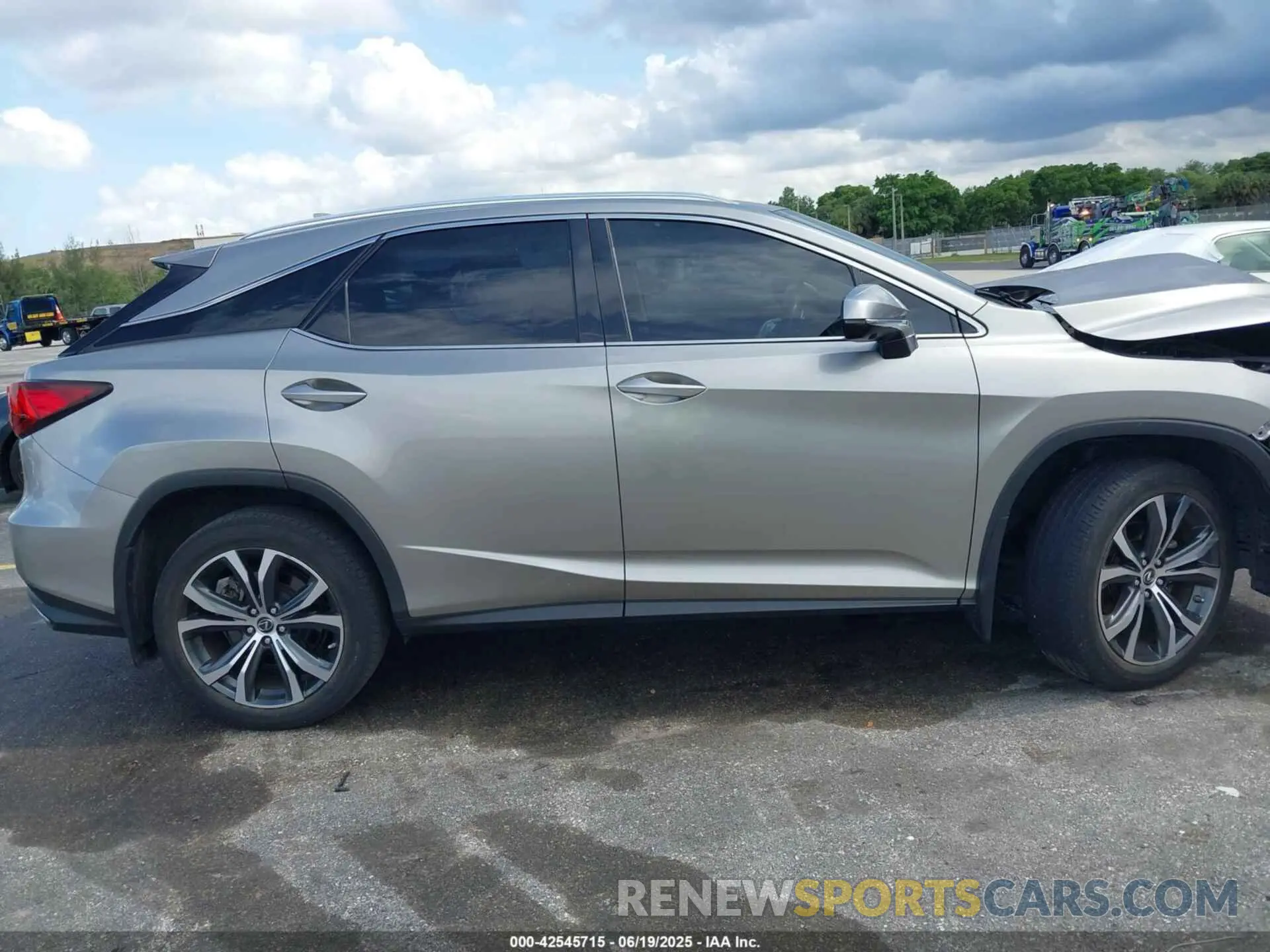 13 Photograph of a damaged car 2T2HZMAAXNC256405 LEXUS RX 350 2022