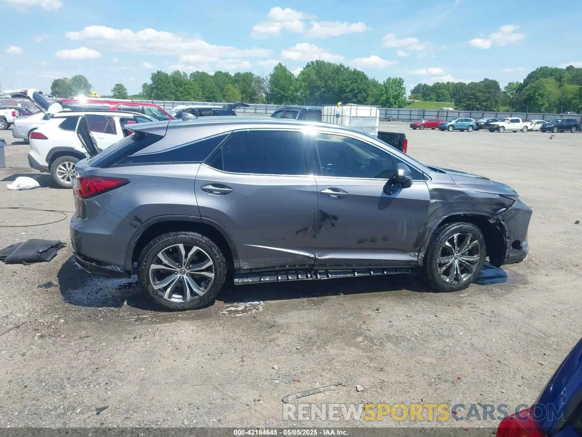 12 Photograph of a damaged car 2T2HZMDA1NC342374 LEXUS RX 350 2022