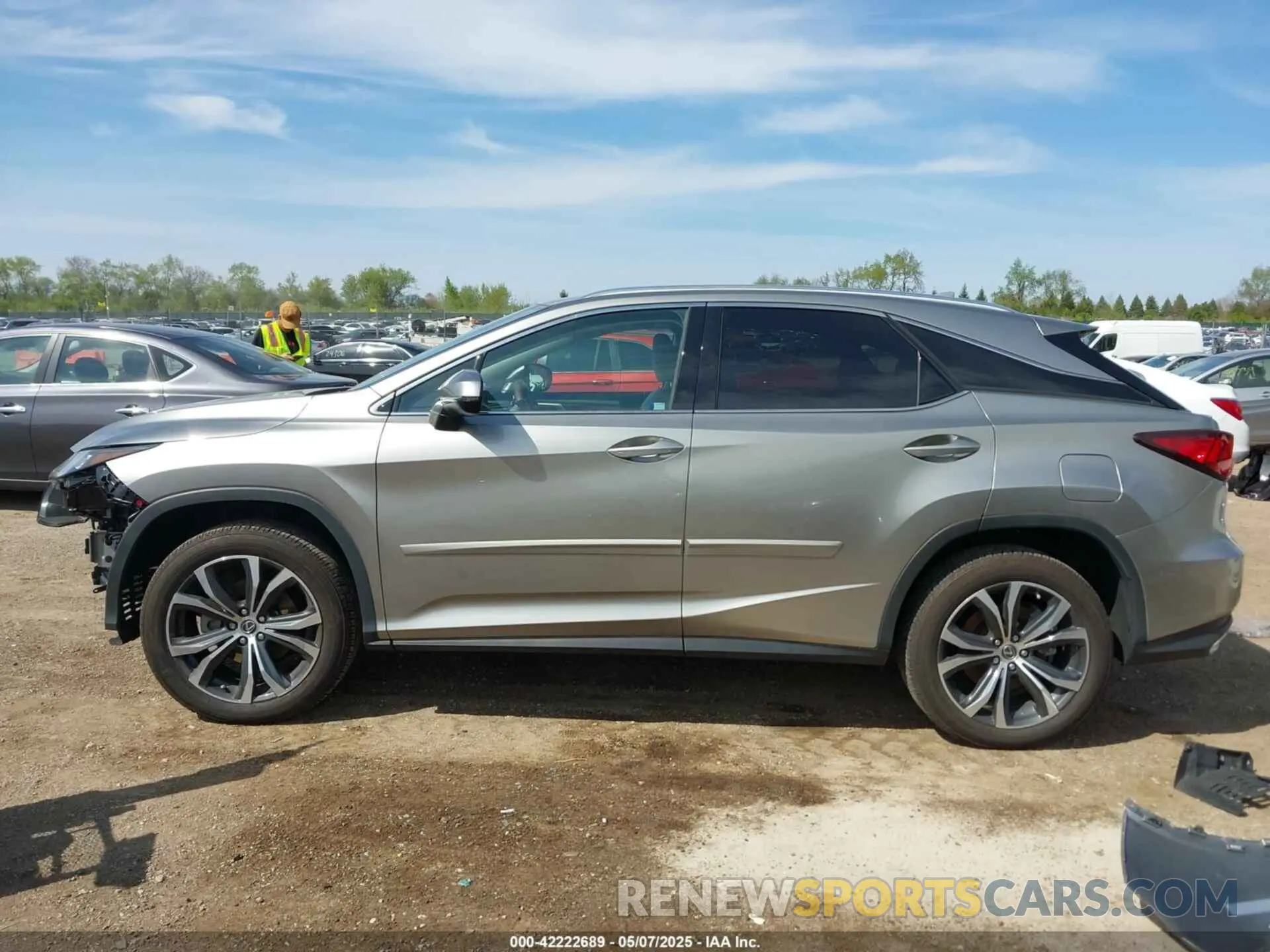 15 Photograph of a damaged car 2T2HZMDA8NC356417 LEXUS RX 350 2022