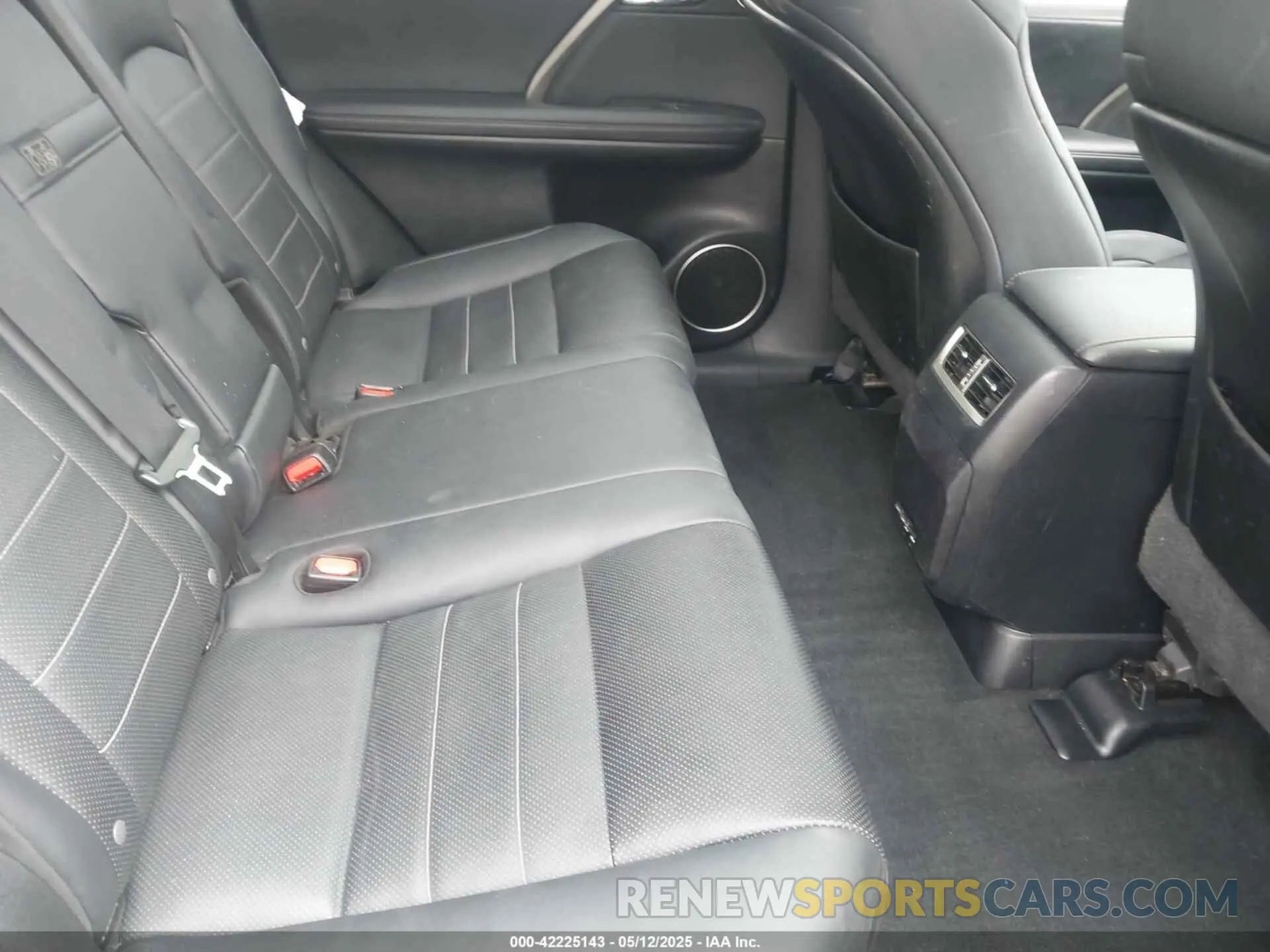 8 Фотография поврежденного автомобиля 2T2YZMDA0NC346156 LEXUS RX 350 2022