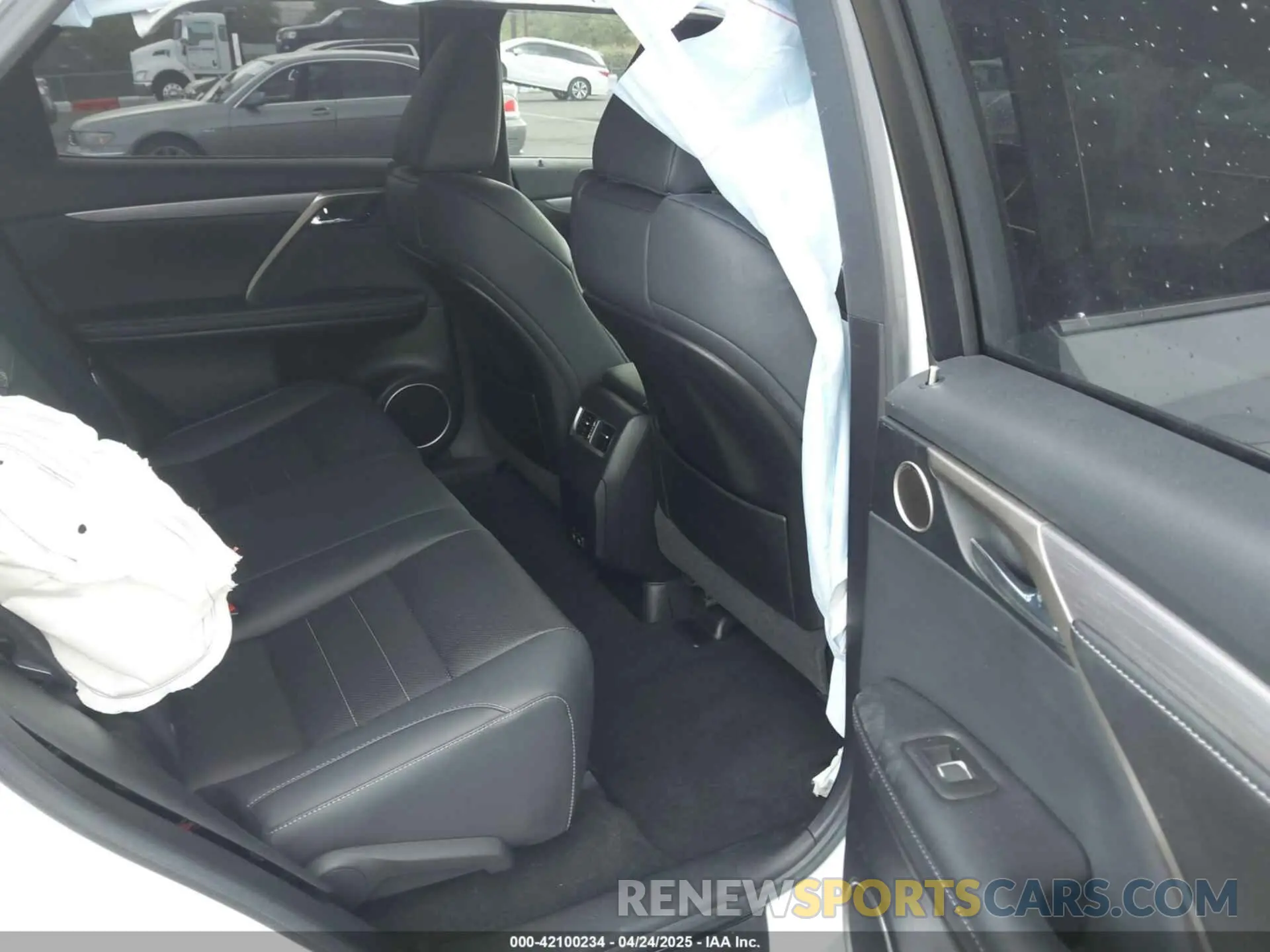 8 Photograph of a damaged car 2T2YZMDA9NC354580 LEXUS RX 350 2022