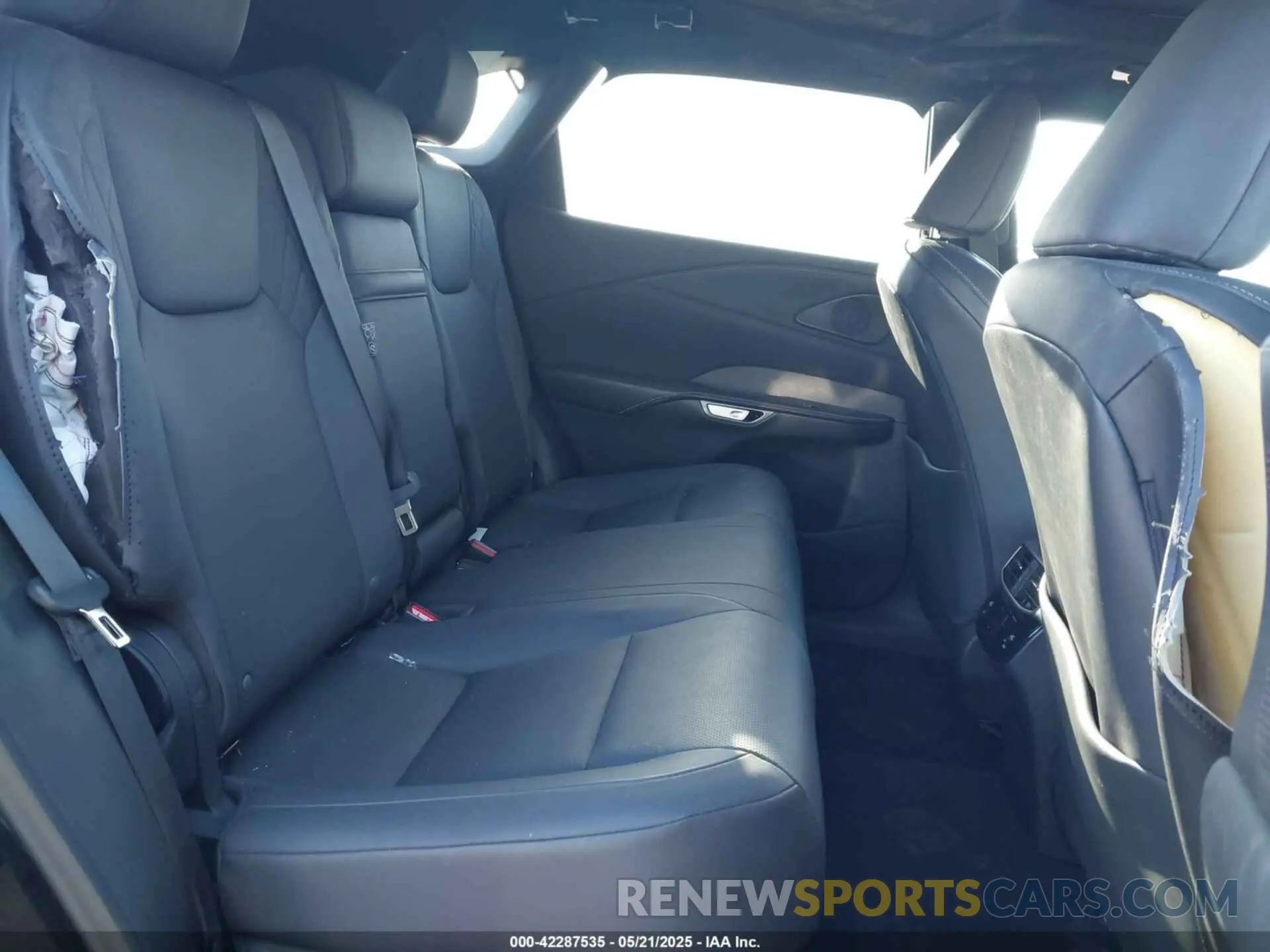 8 Фотография поврежденного автомобиля 2T2BAMBAXPC005107 LEXUS RX 350 2023