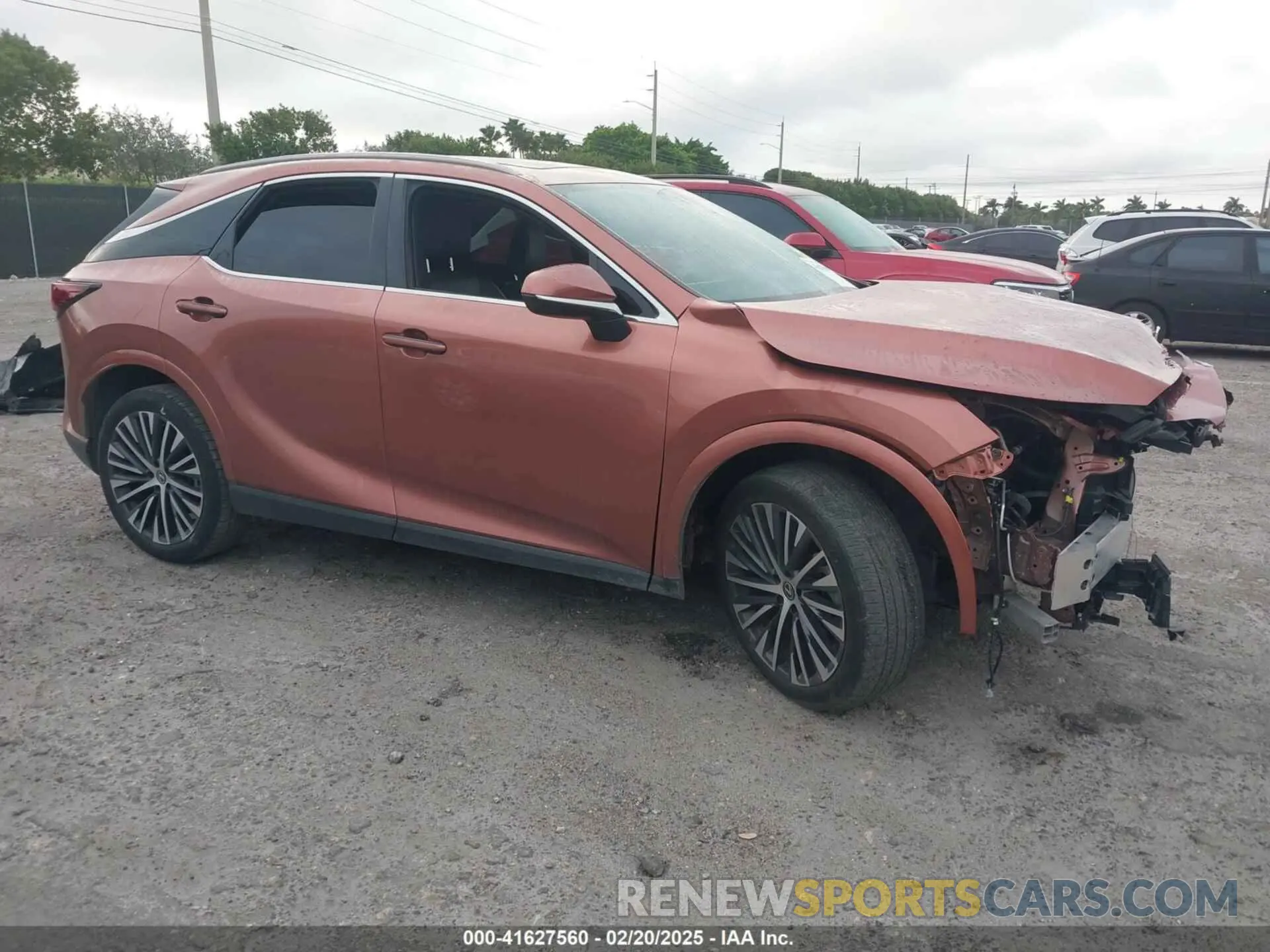 1 Фотография поврежденного автомобиля 2T2BAMCA4PC017350 LEXUS RX 350 2023