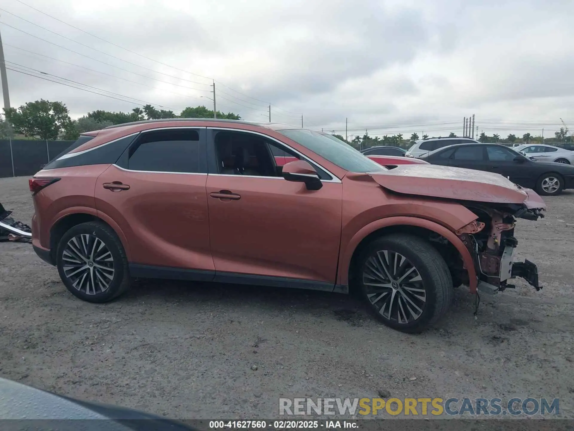 14 Фотография поврежденного автомобиля 2T2BAMCA4PC017350 LEXUS RX 350 2023