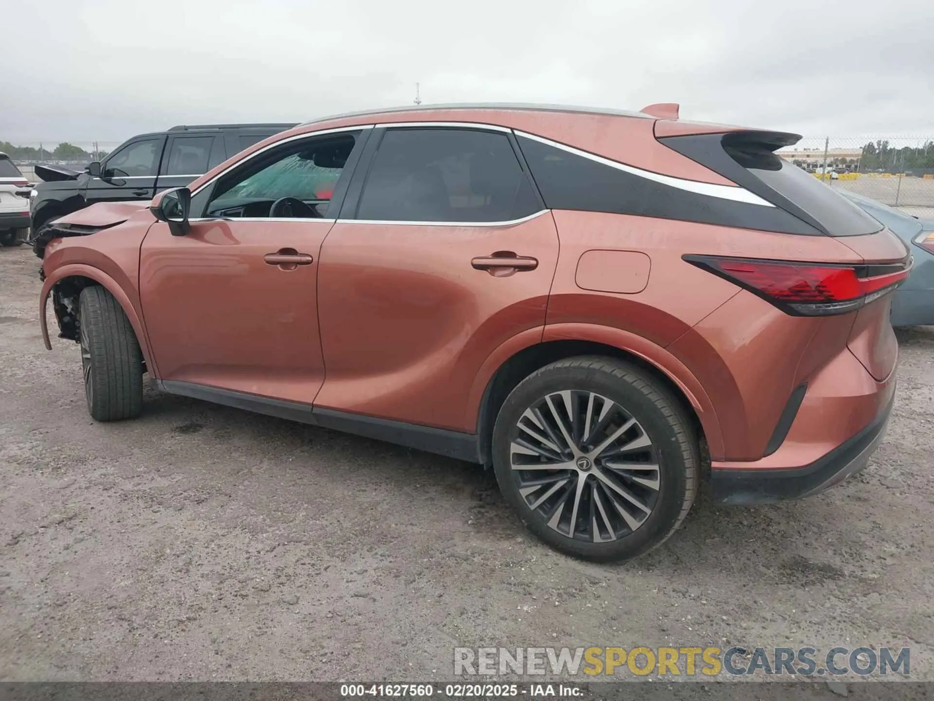 15 Фотография поврежденного автомобиля 2T2BAMCA4PC017350 LEXUS RX 350 2023