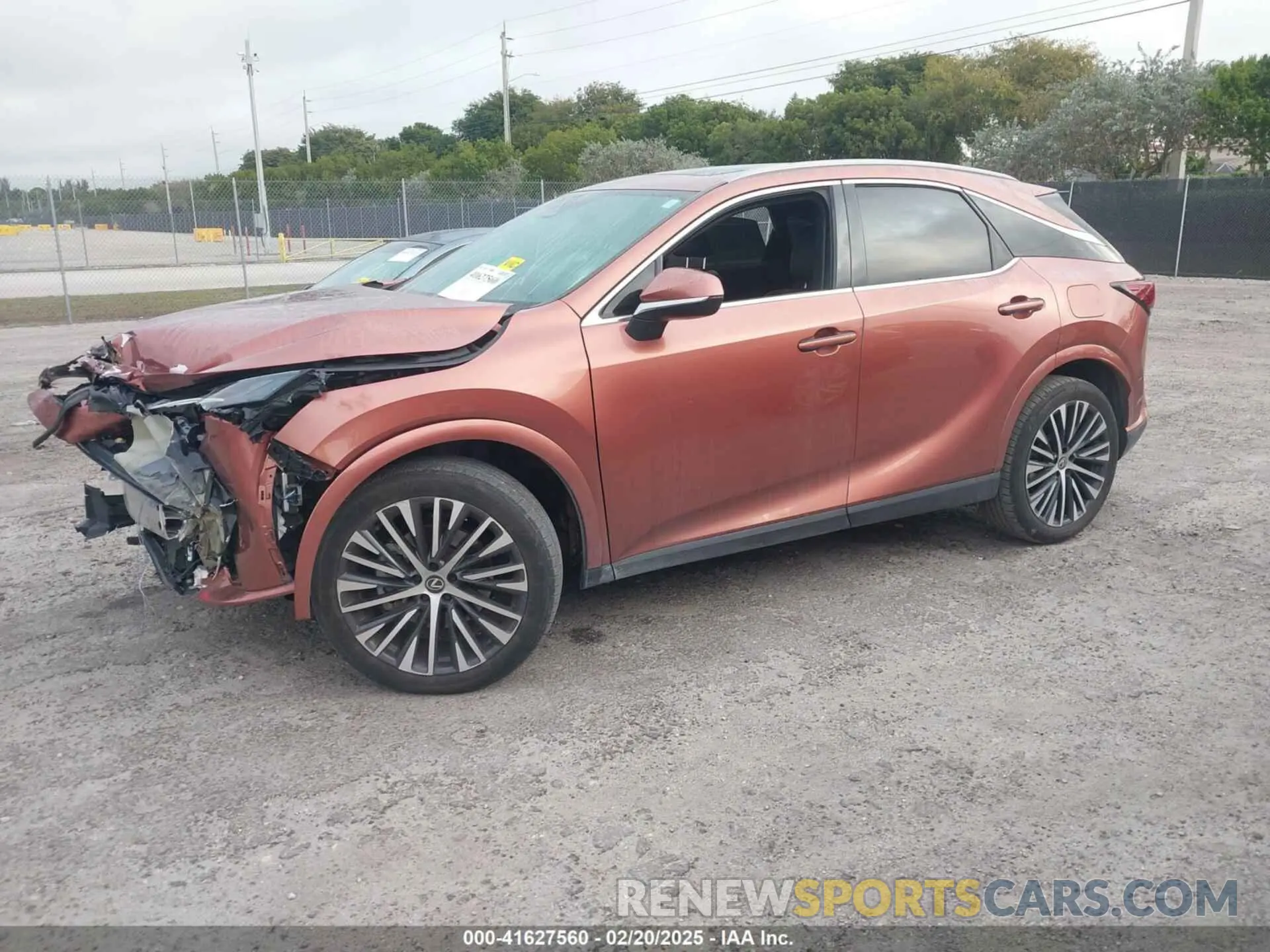 2 Фотография поврежденного автомобиля 2T2BAMCA4PC017350 LEXUS RX 350 2023