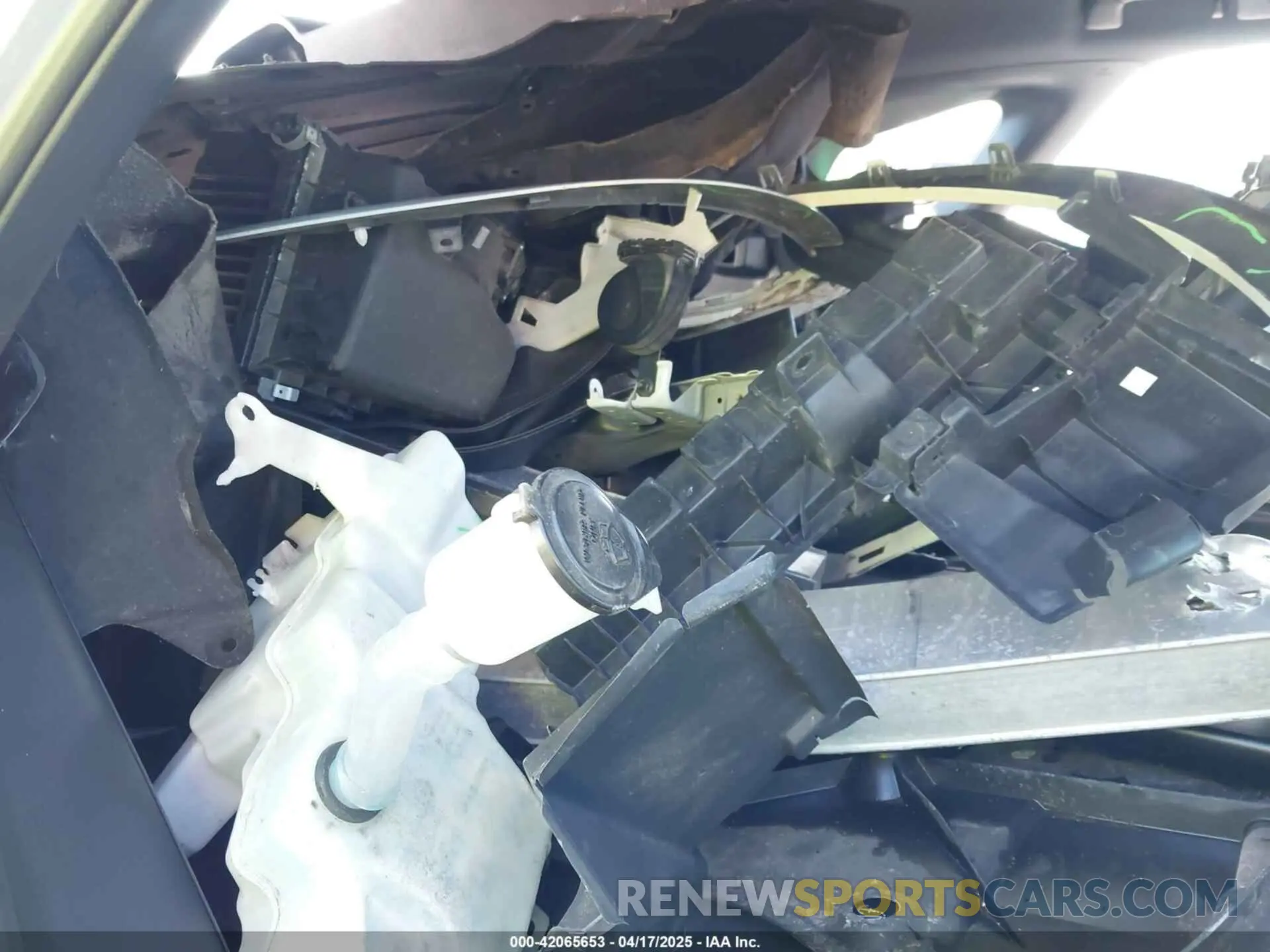18 Photograph of a damaged car 2T2BAMCA5PC011069 LEXUS RX 350 2023