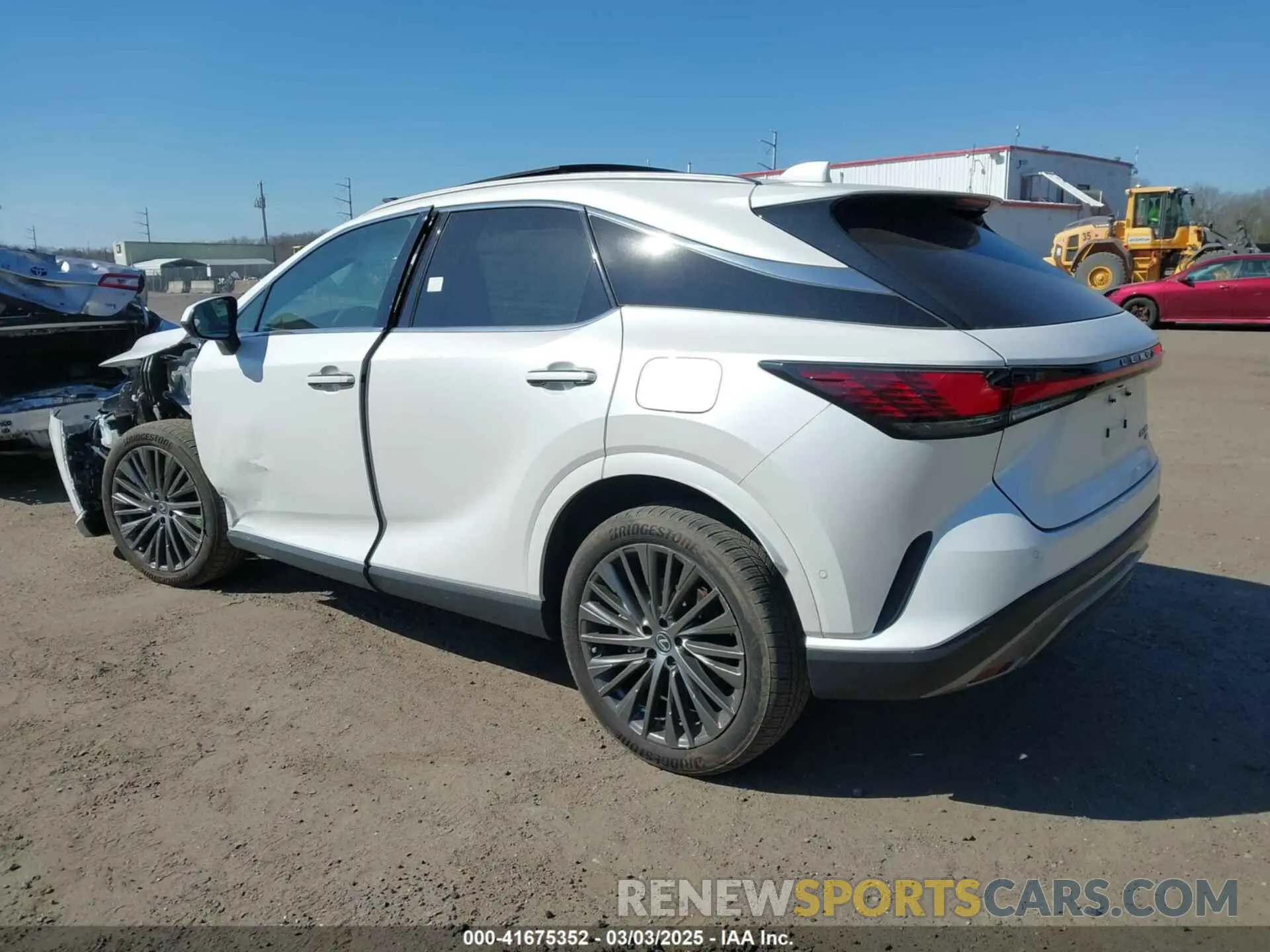3 Фотография поврежденного автомобиля 2T2BAMCA7PC030674 LEXUS RX 350 2023