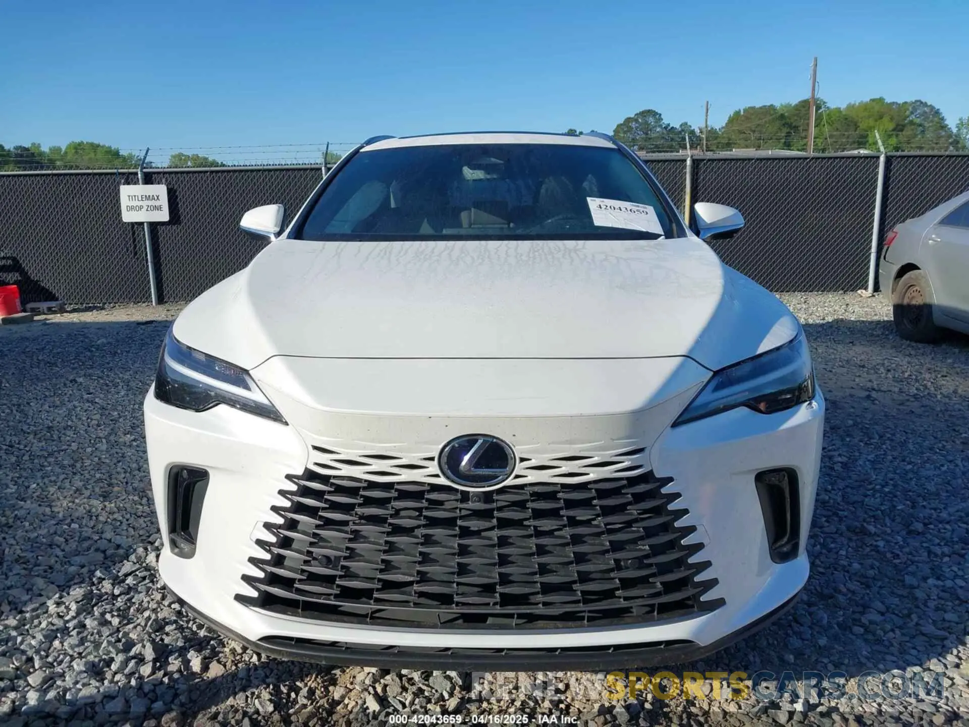 12 Фотография поврежденного автомобиля JTJCHMAA7P2002716 LEXUS RX 350 2023