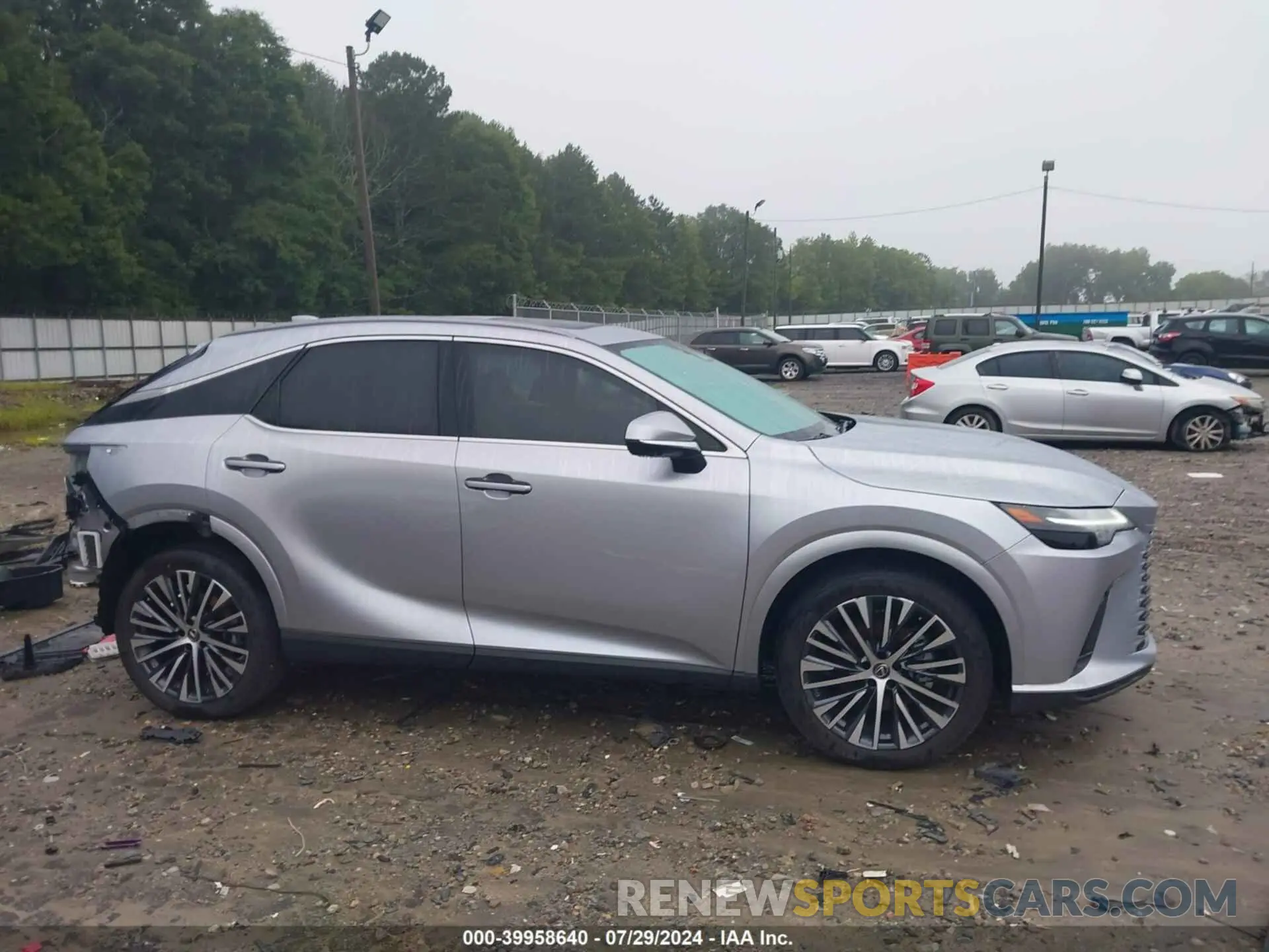 14 Фотография поврежденного автомобиля JTJCHMAAXP2005576 LEXUS RX 350 2023