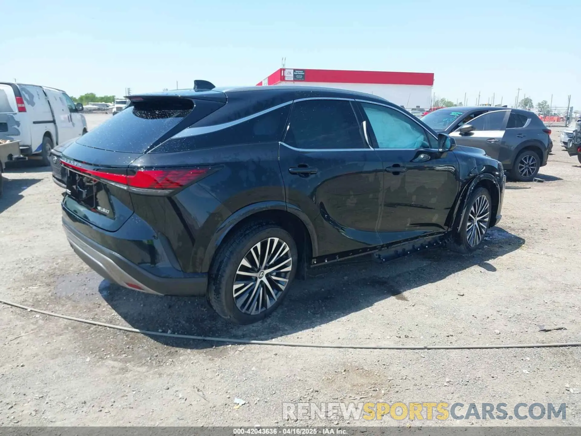 4 Фотография поврежденного автомобиля 2T2BAMBA1RC046647 LEXUS RX 350 2024