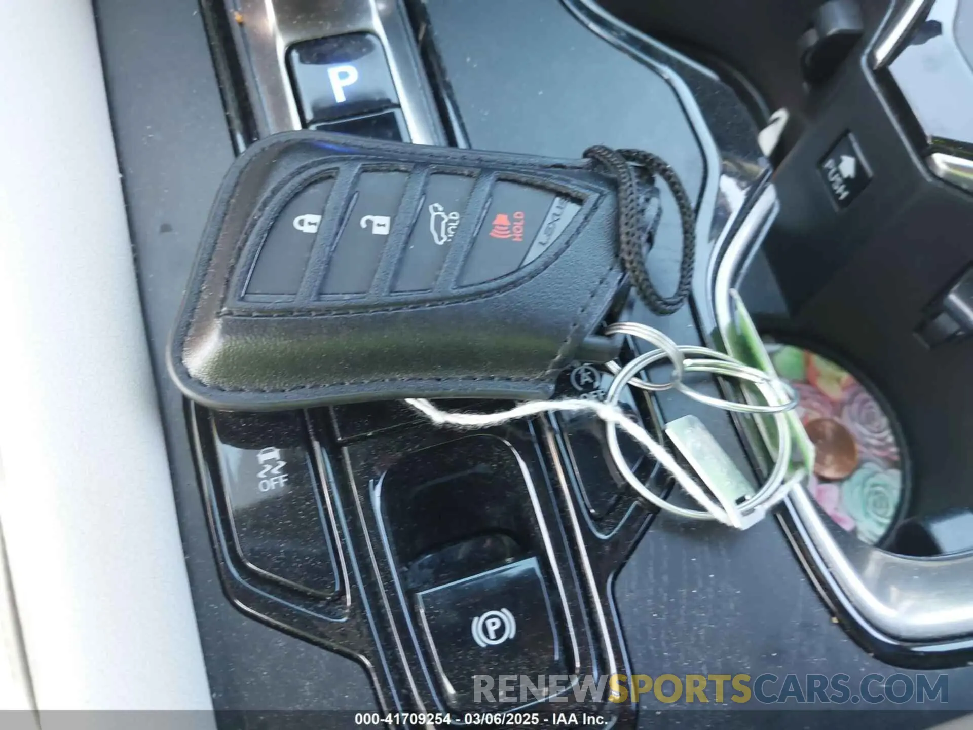 11 Photograph of a damaged car 2T2BAMBA5RC029138 LEXUS RX 350 2024