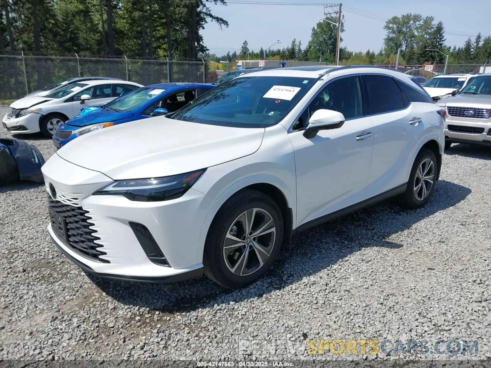 2 Фотография поврежденного автомобиля 2T2BAMCA1RC043570 LEXUS RX 350 2024