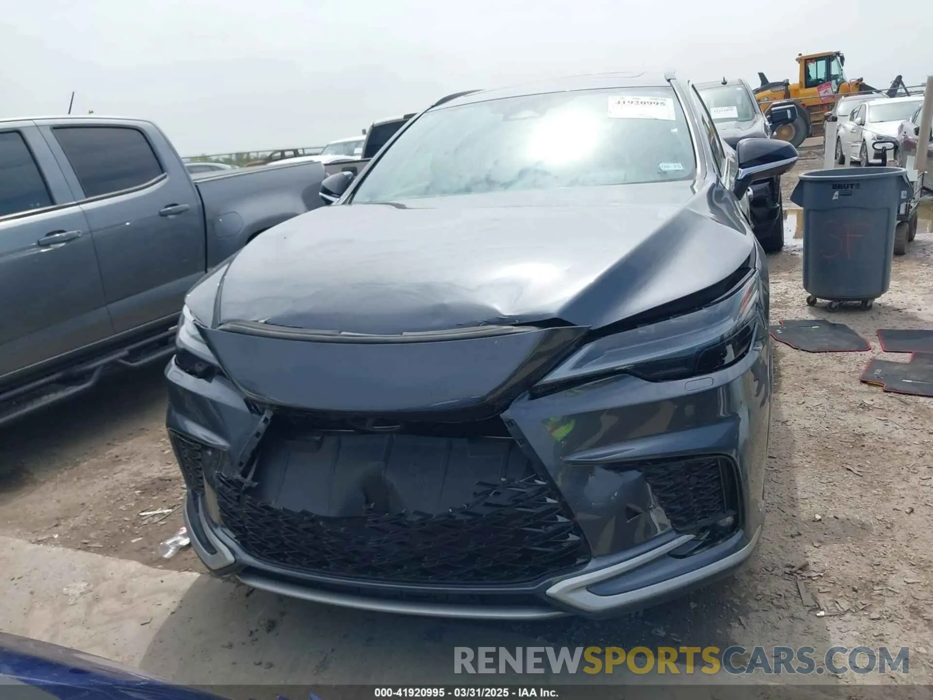 12 Фотография поврежденного автомобиля 2T2BAMCA1RC057016 LEXUS RX 350 2024