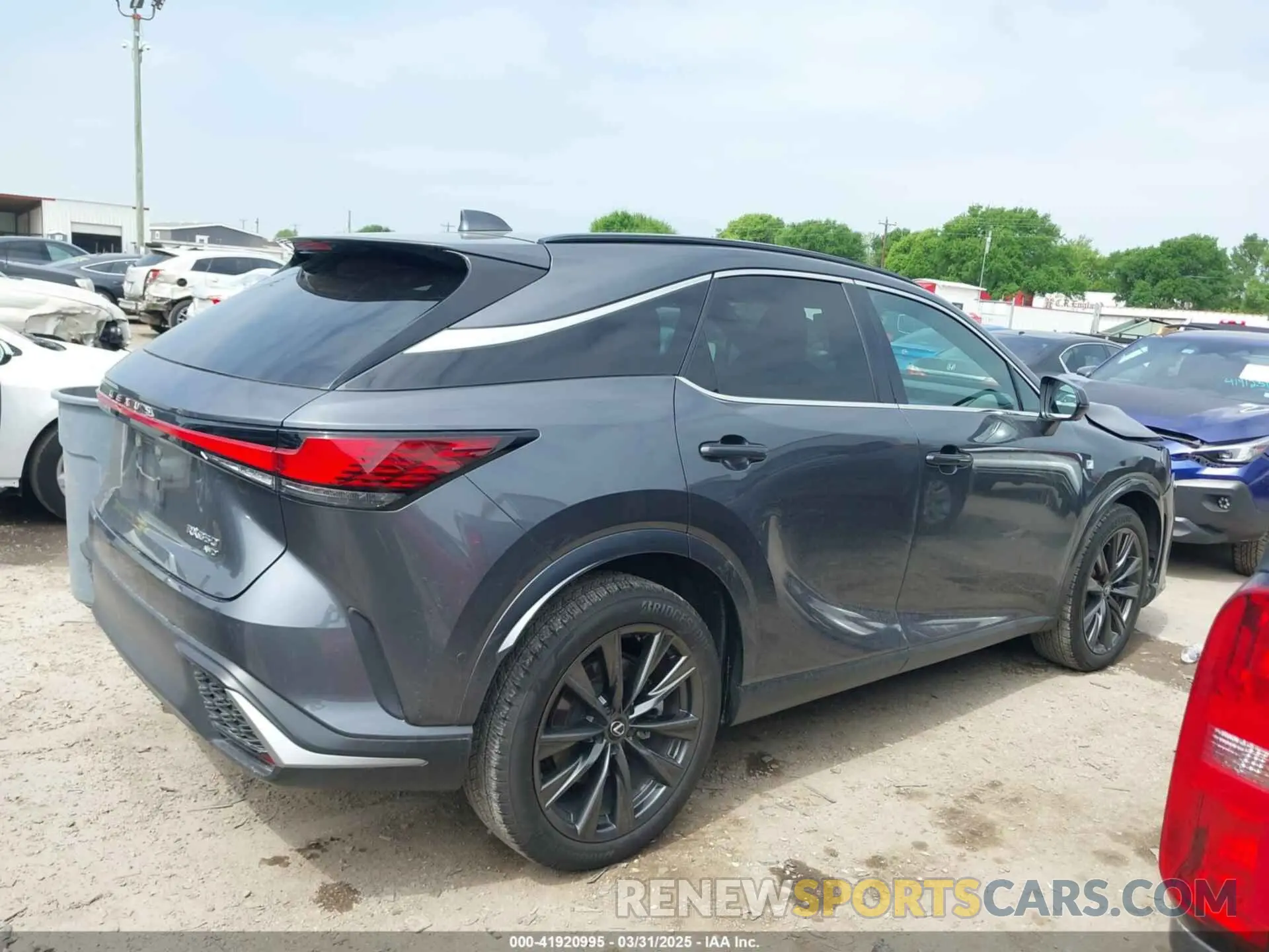 13 Фотография поврежденного автомобиля 2T2BAMCA1RC057016 LEXUS RX 350 2024