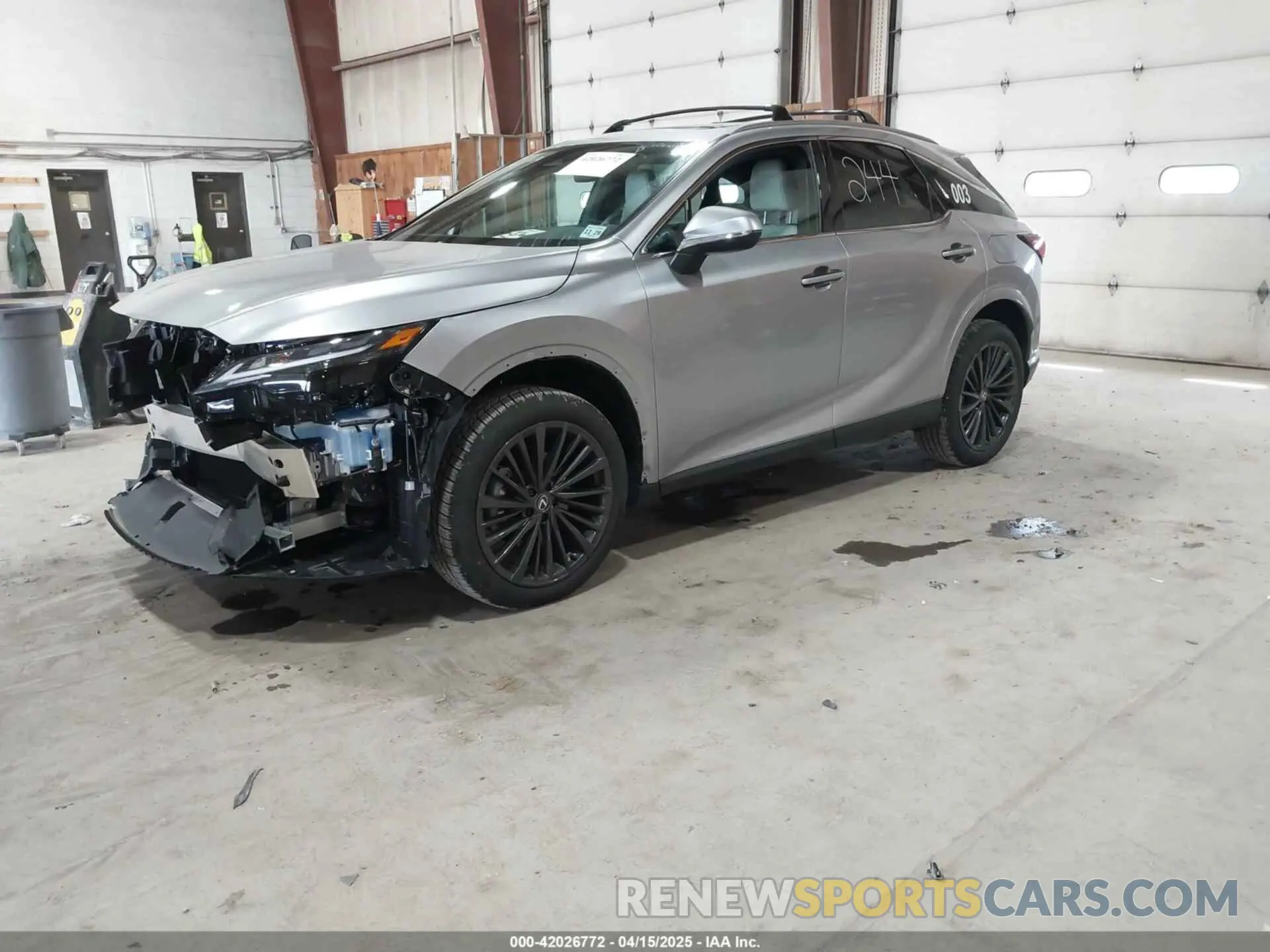 2 Фотография поврежденного автомобиля 2T2BAMCA2RC084662 LEXUS RX 350 2024