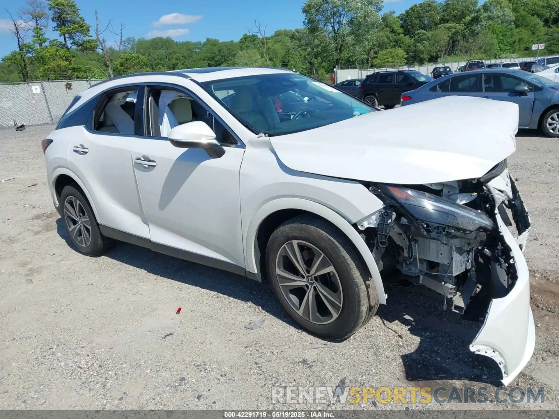 1 Photograph of a damaged car 2T2BAMCA3RC064761 LEXUS RX 350 2024