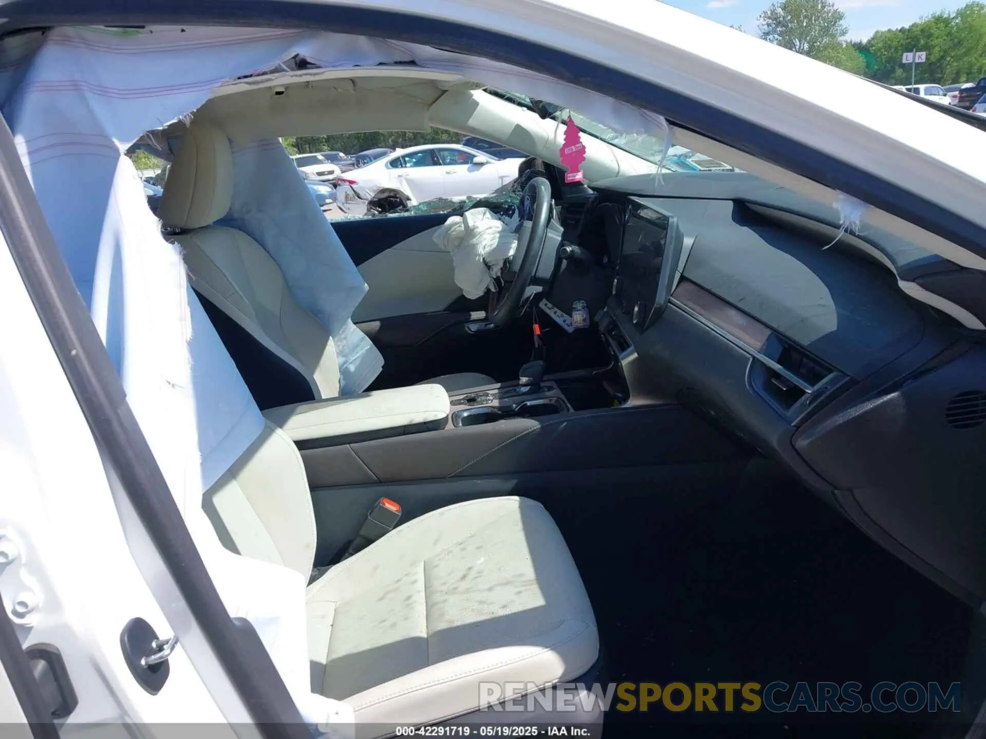 5 Photograph of a damaged car 2T2BAMCA3RC064761 LEXUS RX 350 2024