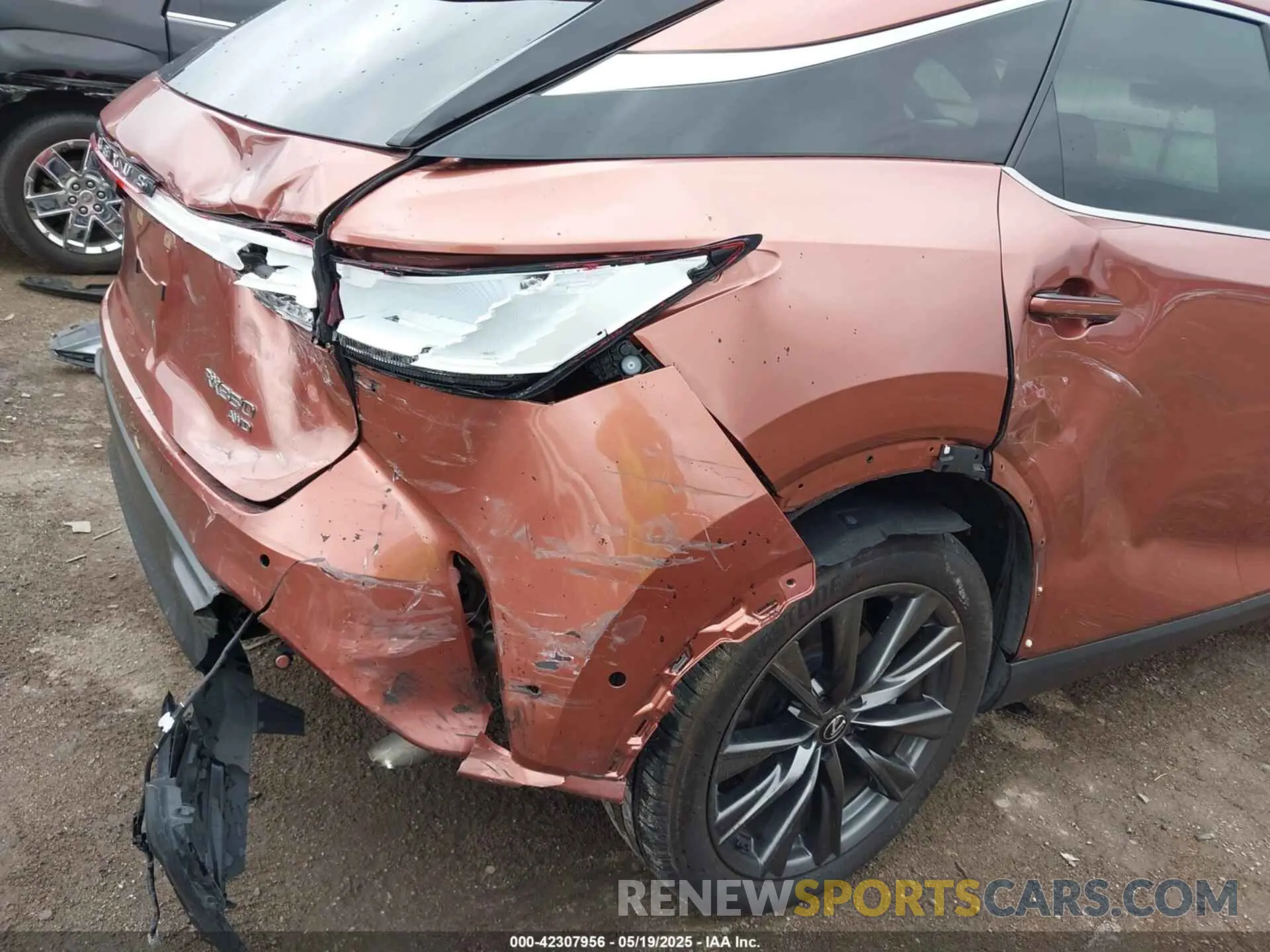 18 Фотография поврежденного автомобиля 2T2BAMCA7RC054055 LEXUS RX 350 2024