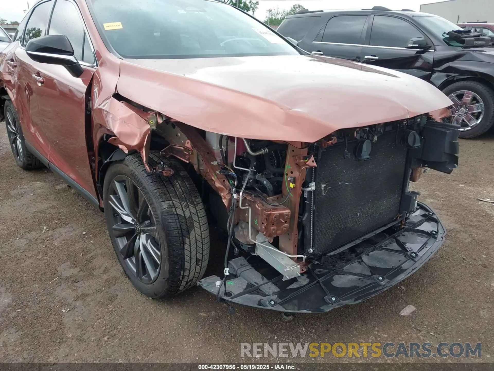 6 Фотография поврежденного автомобиля 2T2BAMCA7RC054055 LEXUS RX 350 2024