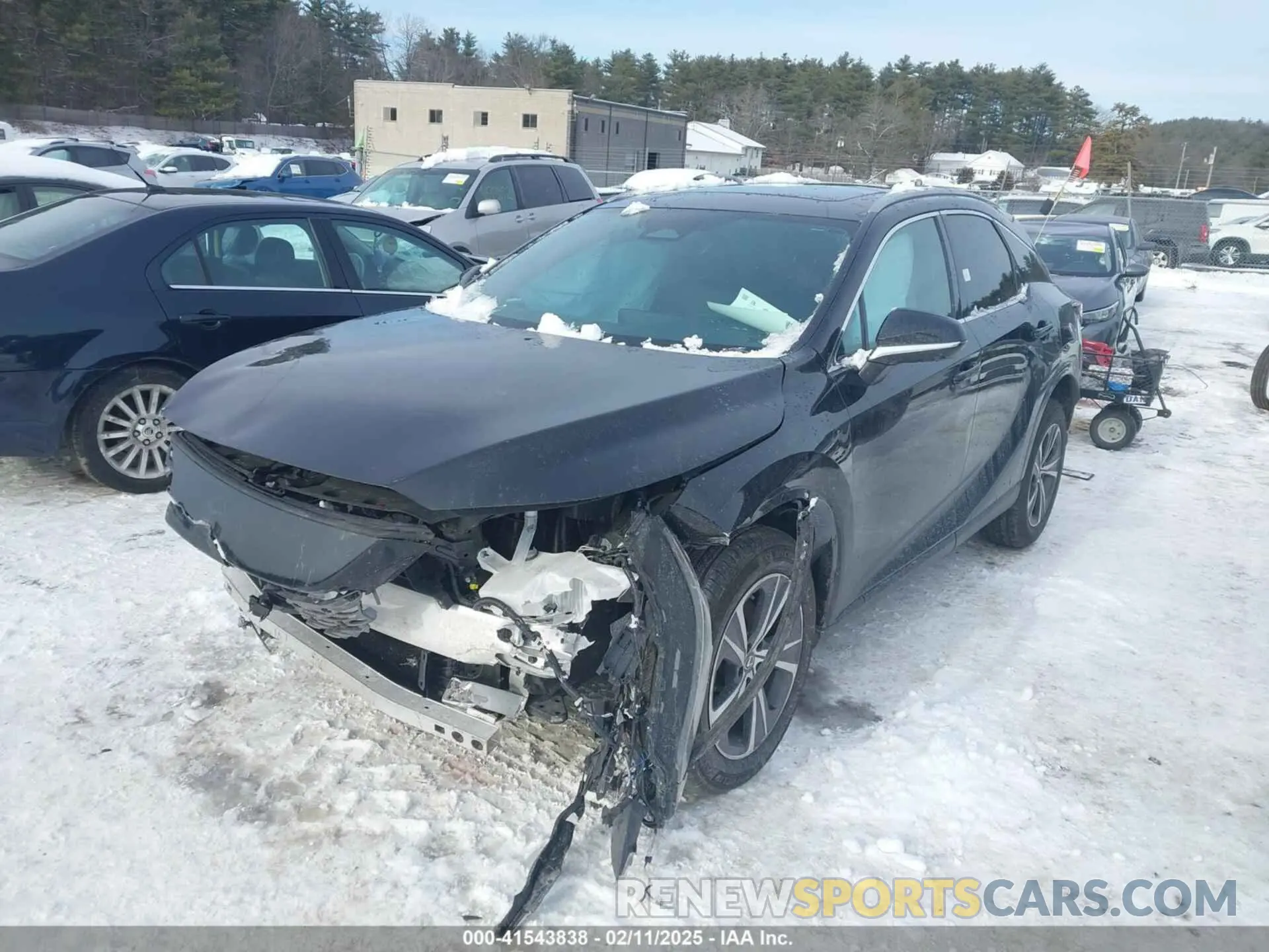2 Фотография поврежденного автомобиля 2T2BAMCA8RC042688 LEXUS RX 350 2024