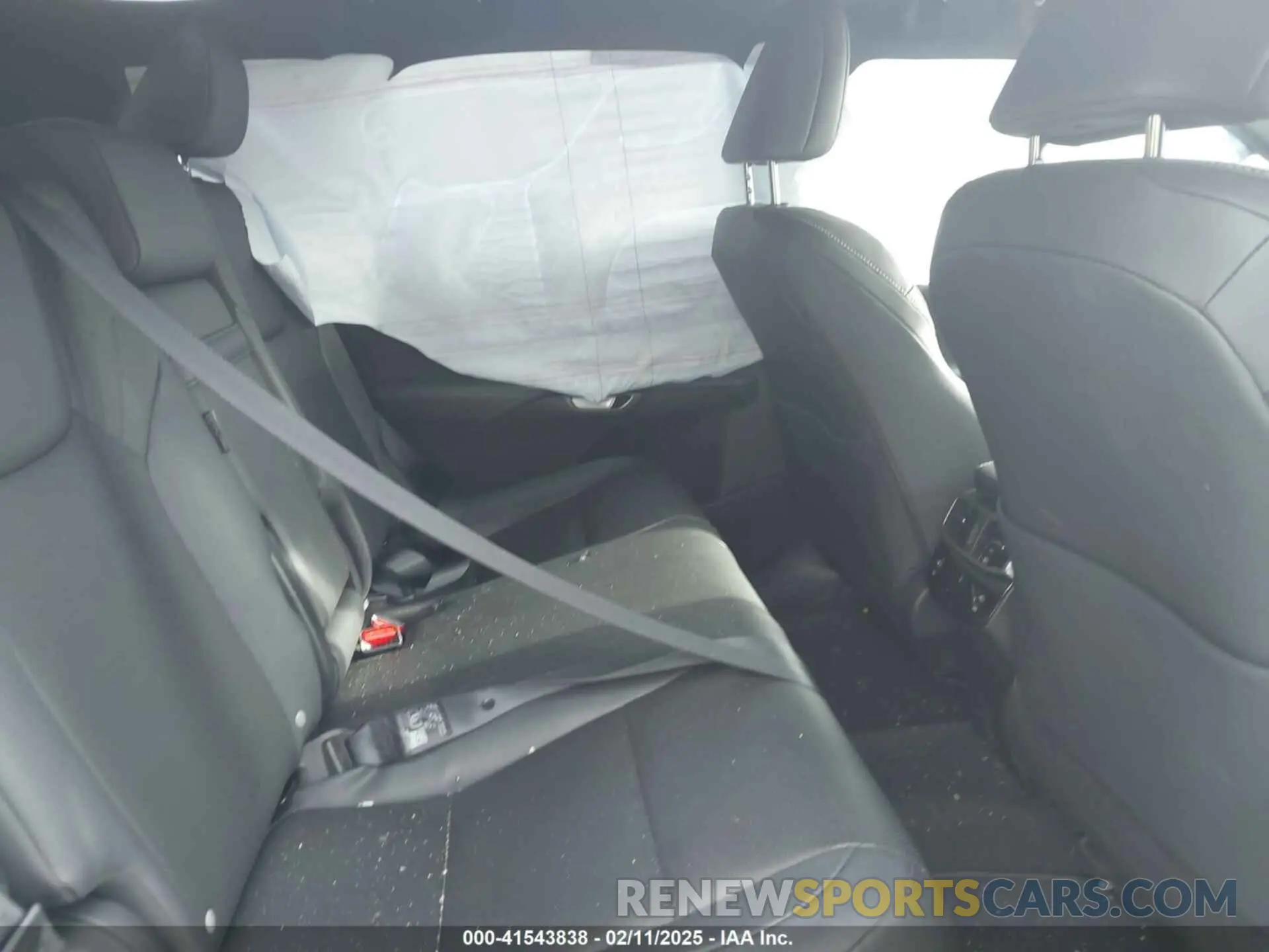 8 Фотография поврежденного автомобиля 2T2BAMCA8RC042688 LEXUS RX 350 2024