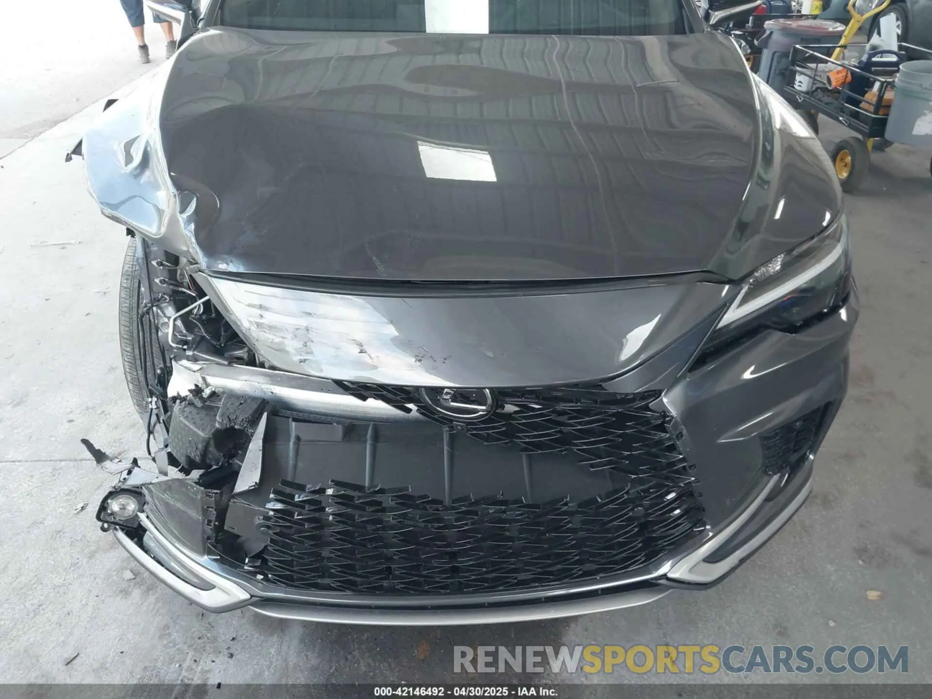12 Фотография поврежденного автомобиля 2T2BAMCA8RC055389 LEXUS RX 350 2024